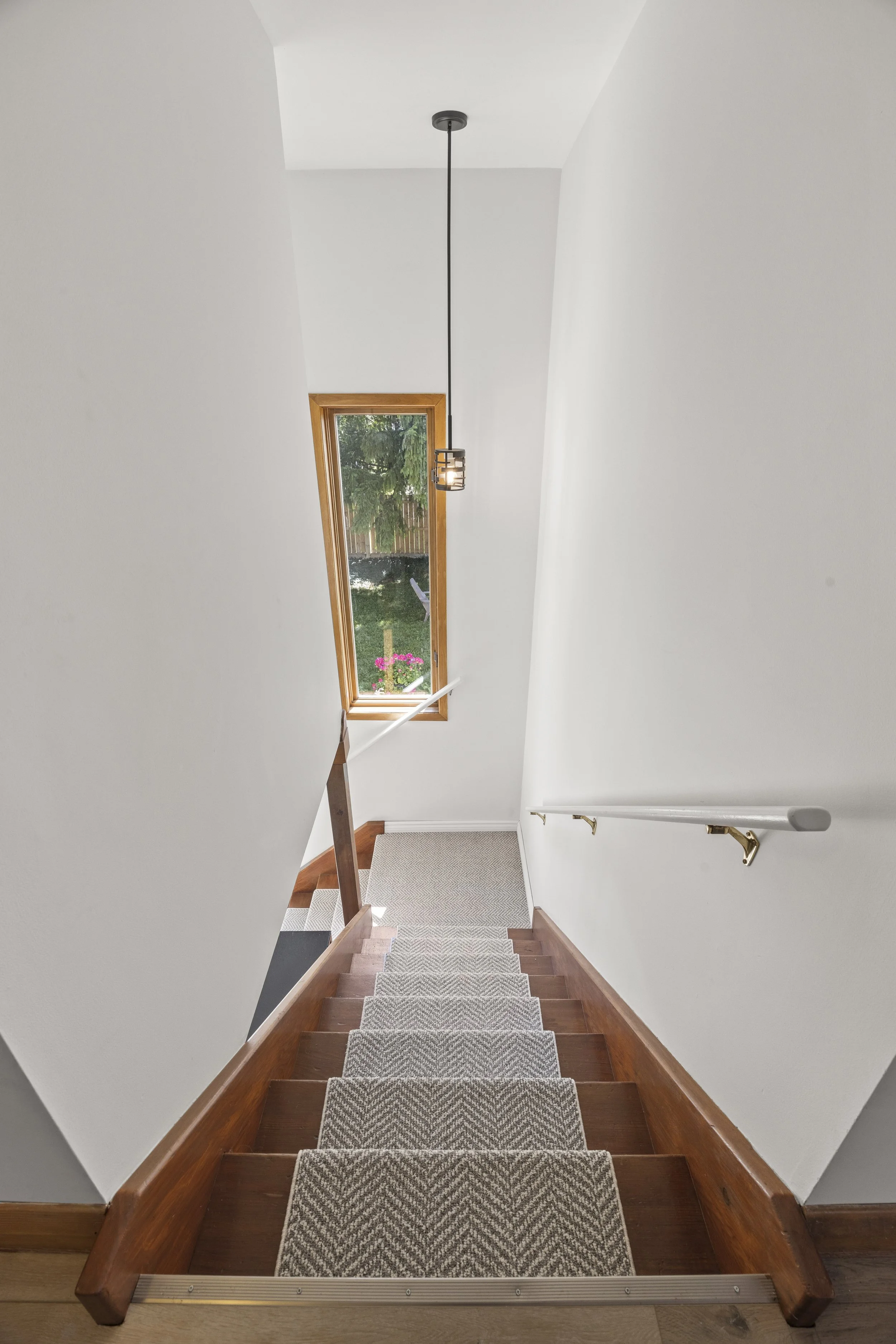 20 Gill Rd -21.JPG