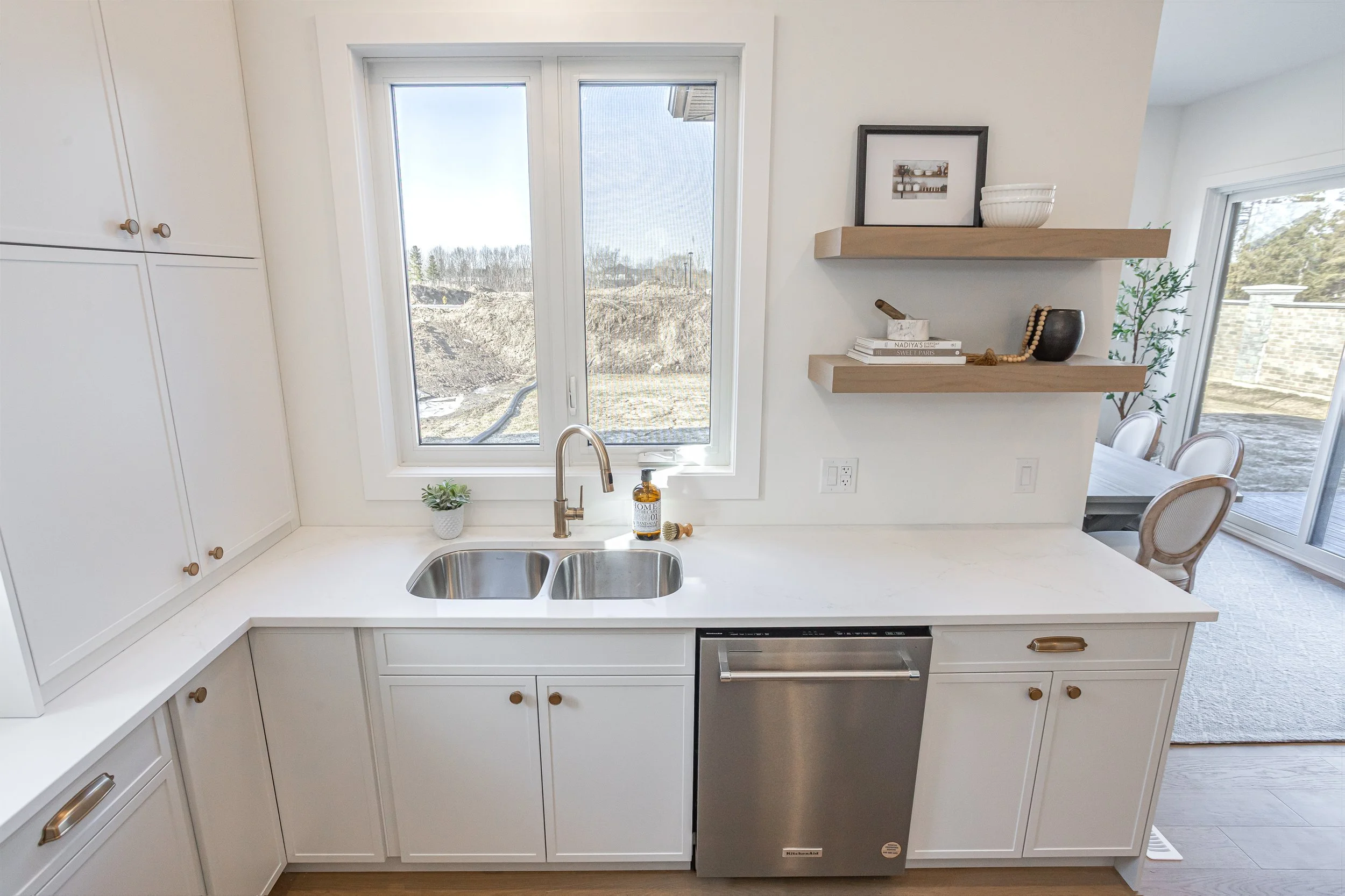 2207 Robbie's Way-13.jpg