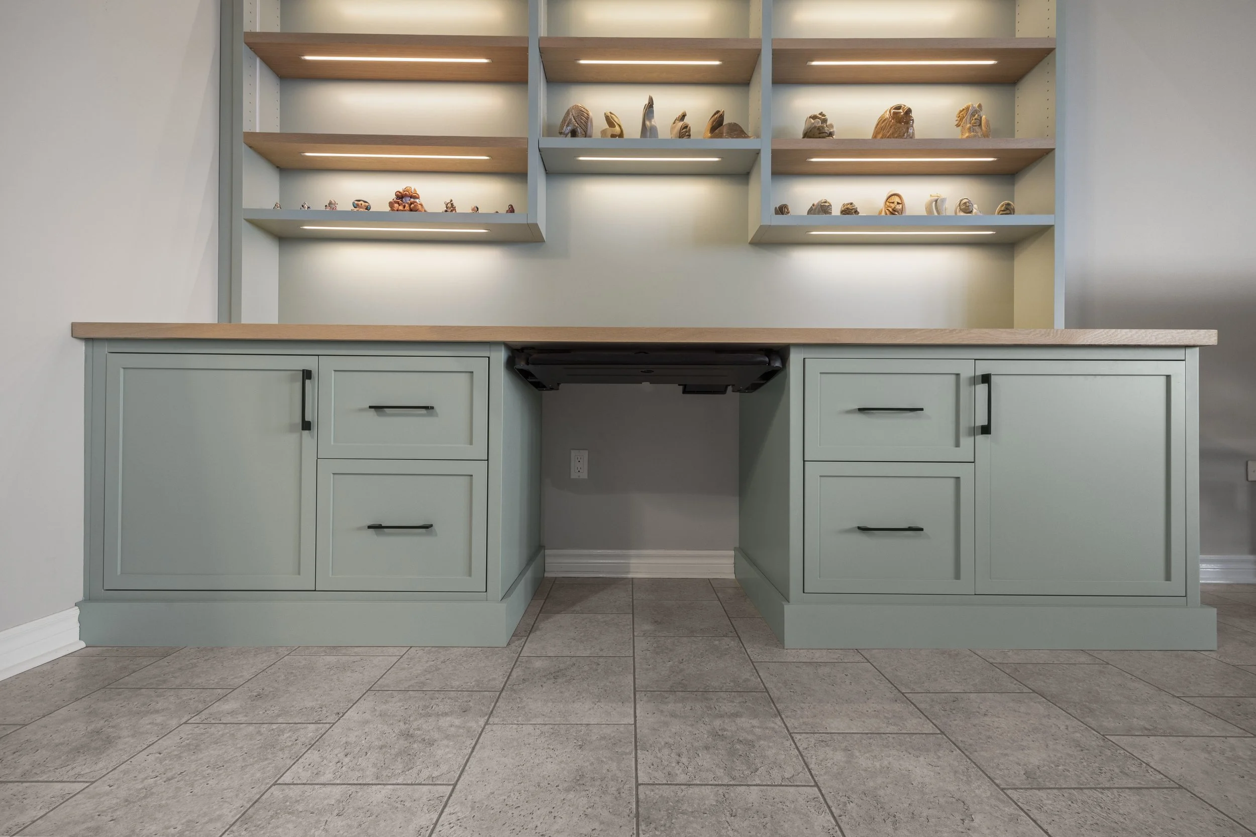 41-374 Front St -21.JPG