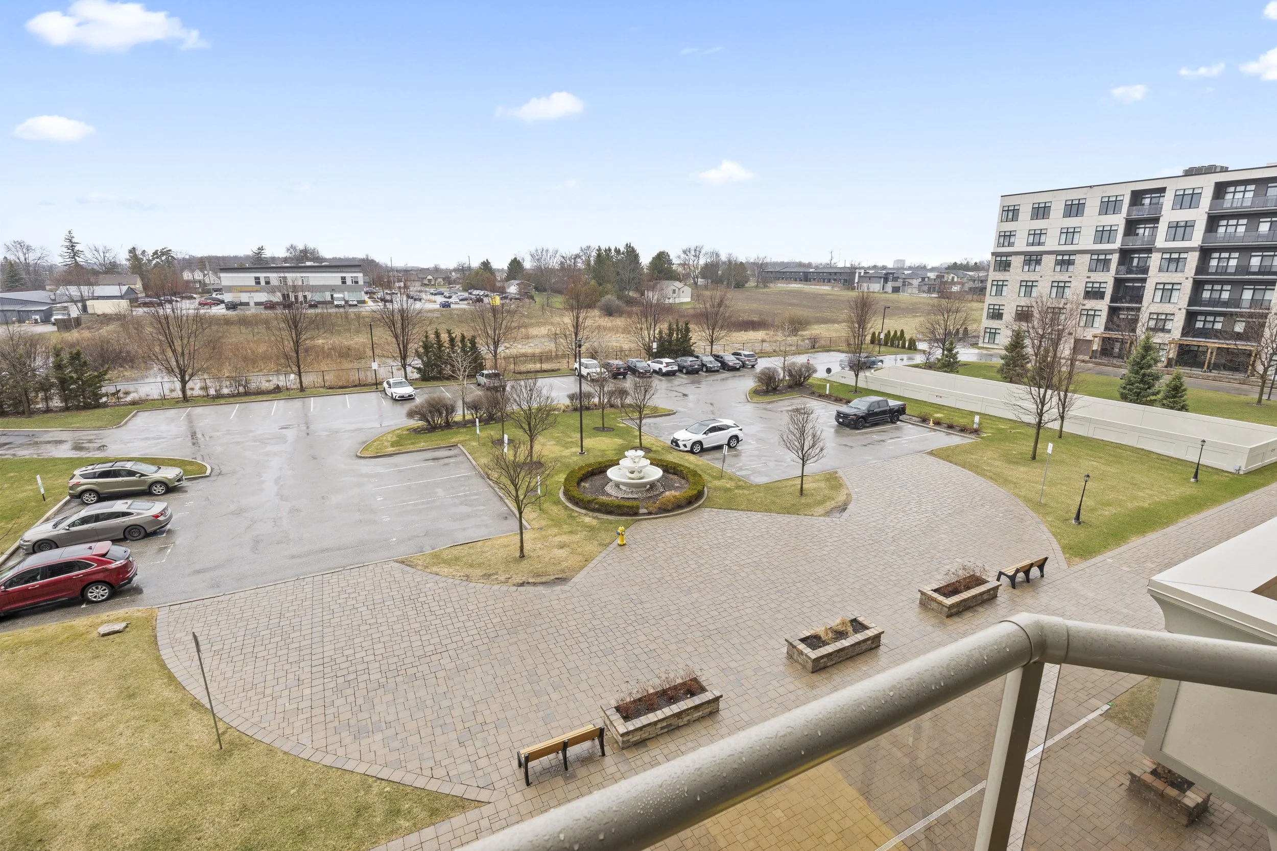 406-1030 Coronation Dr -36.JPG