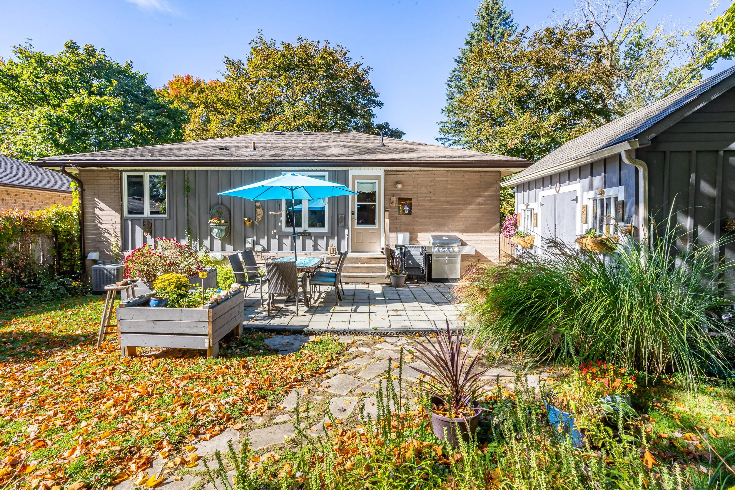24 Thorncrest Cres-33.jpg