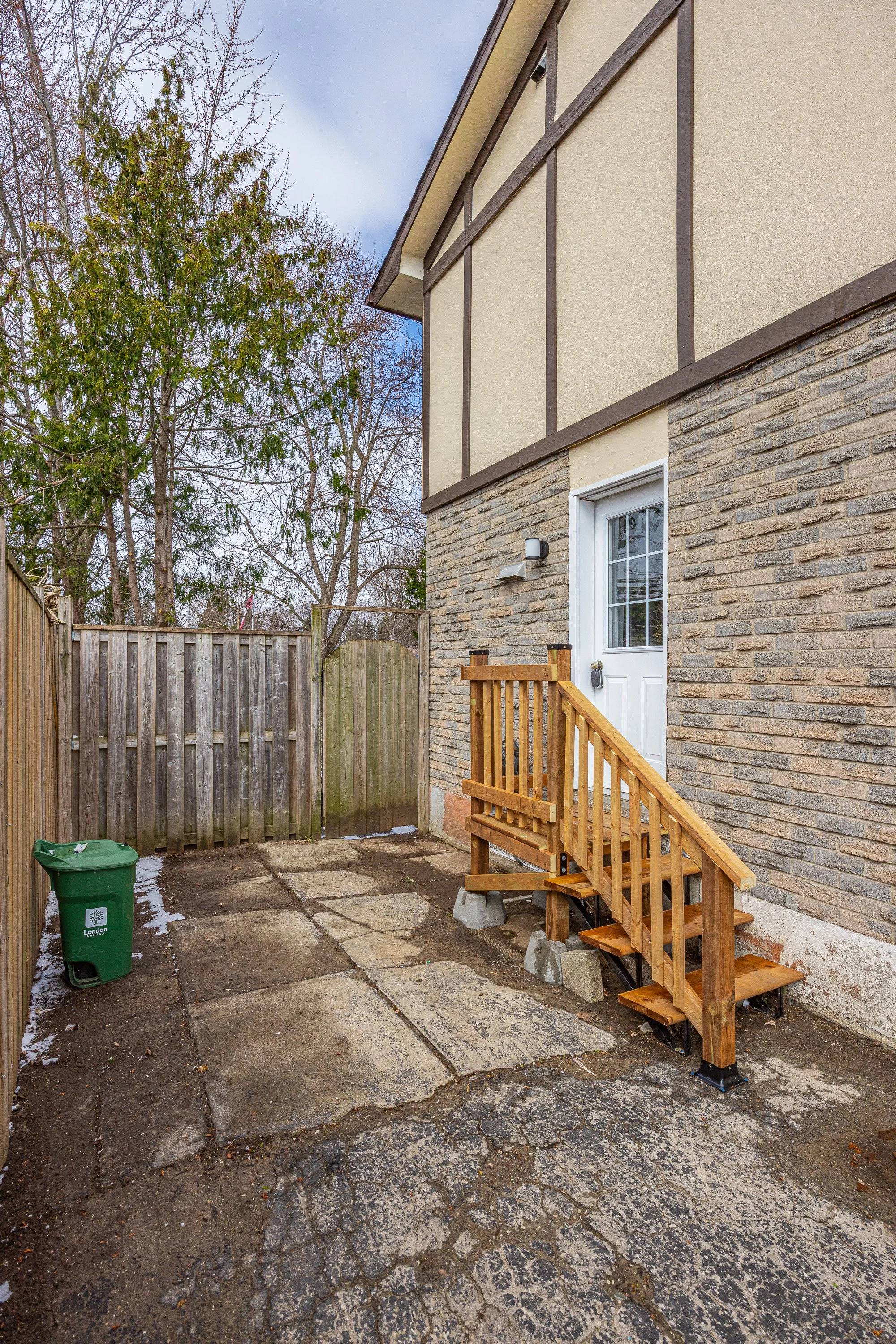 1763 Aldersbrook -35.jpg