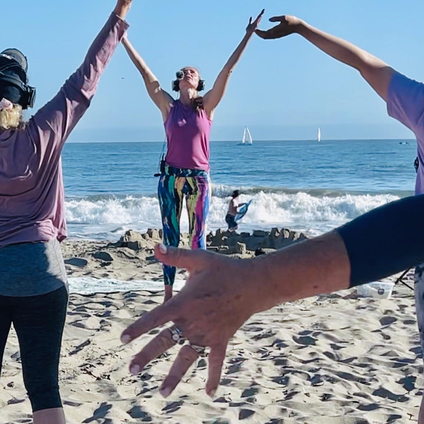 UNITED
How yoga and nature brings people together in the most beautiful way✨

Thank you Daniela for kicking off our new Wednesday evening &ldquo;magic hour&rdquo; unwind 🌊🧘☀️🙏🏼 thank you ocean for the epic views.

Feel-good beach flows for all bo