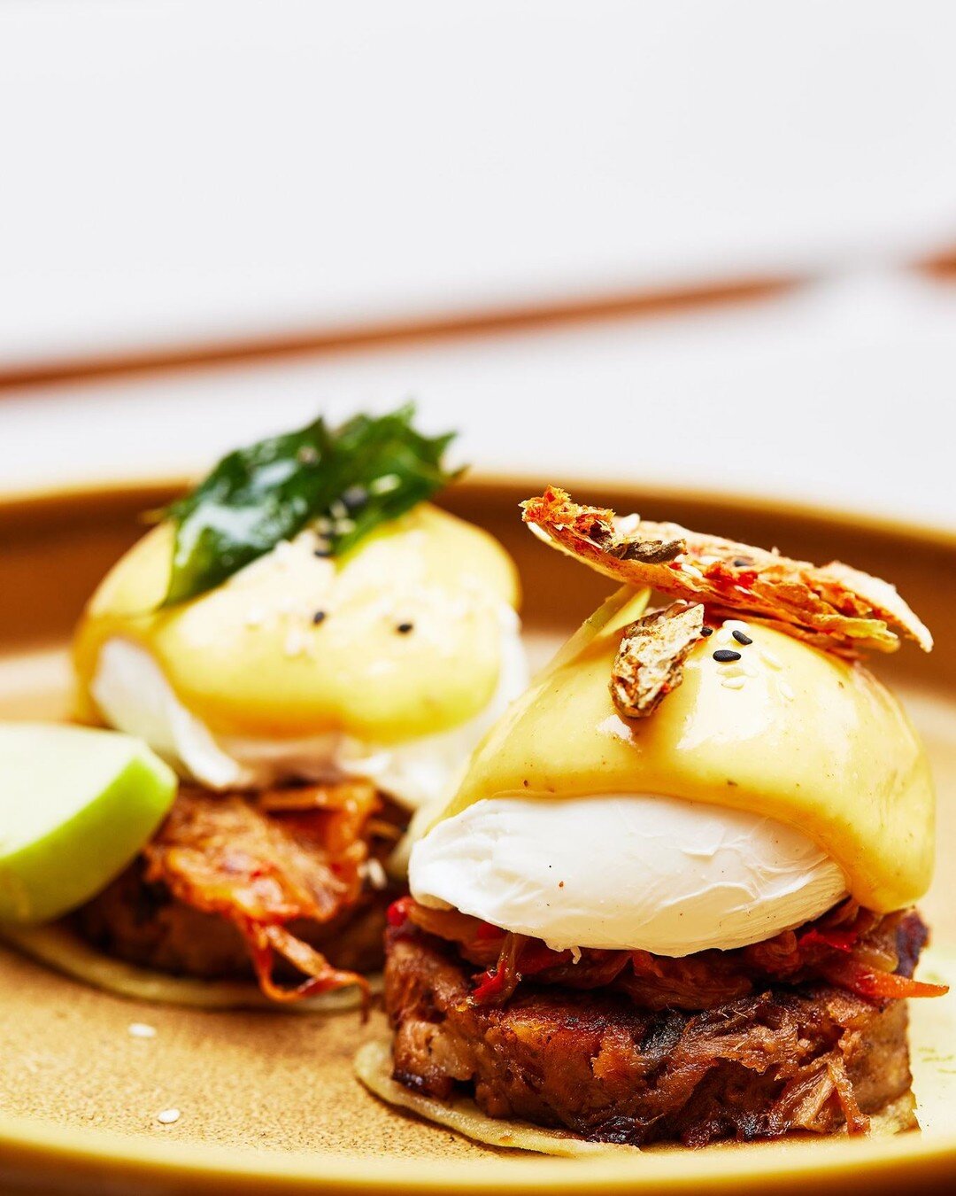 A beautiful day, starts with a beautiful breakky 😍🤤

Our famous Sticky Pork benny to kick start the day 🤩

&bull;
&bull;
&bull;
&bull;

#melbournebreakfast #melbournefoodfinds
#commonfoodie #timeoutmelbourne #broadsheetmelb
#urbanlistmelb #breakfa