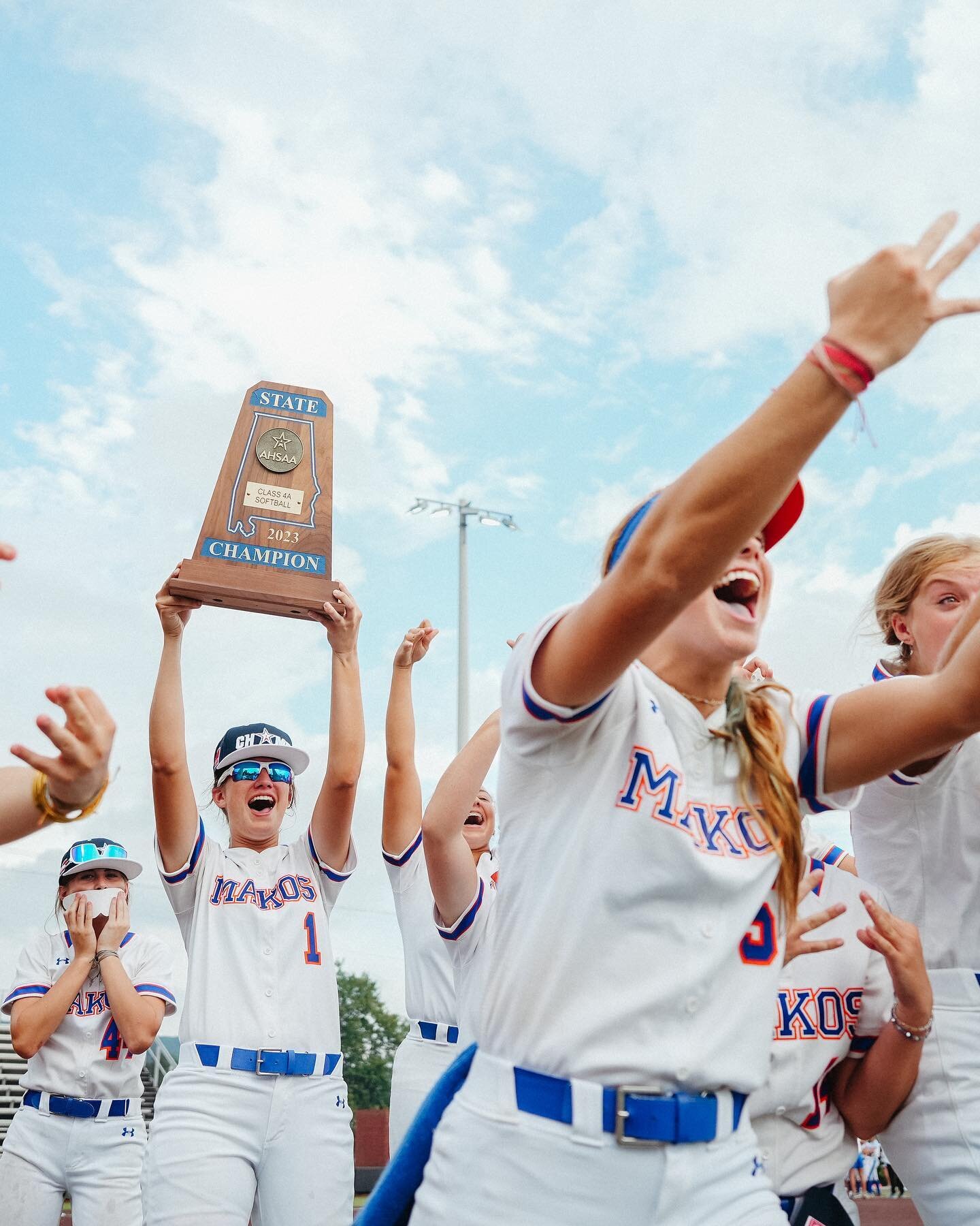 CEMENTED OUR NAME IN HISTORY🏆🥎 Orange Beach Makos secure the 3️⃣ PEAT‼️ 

#OrangeBeachMakos || #PureGameSports