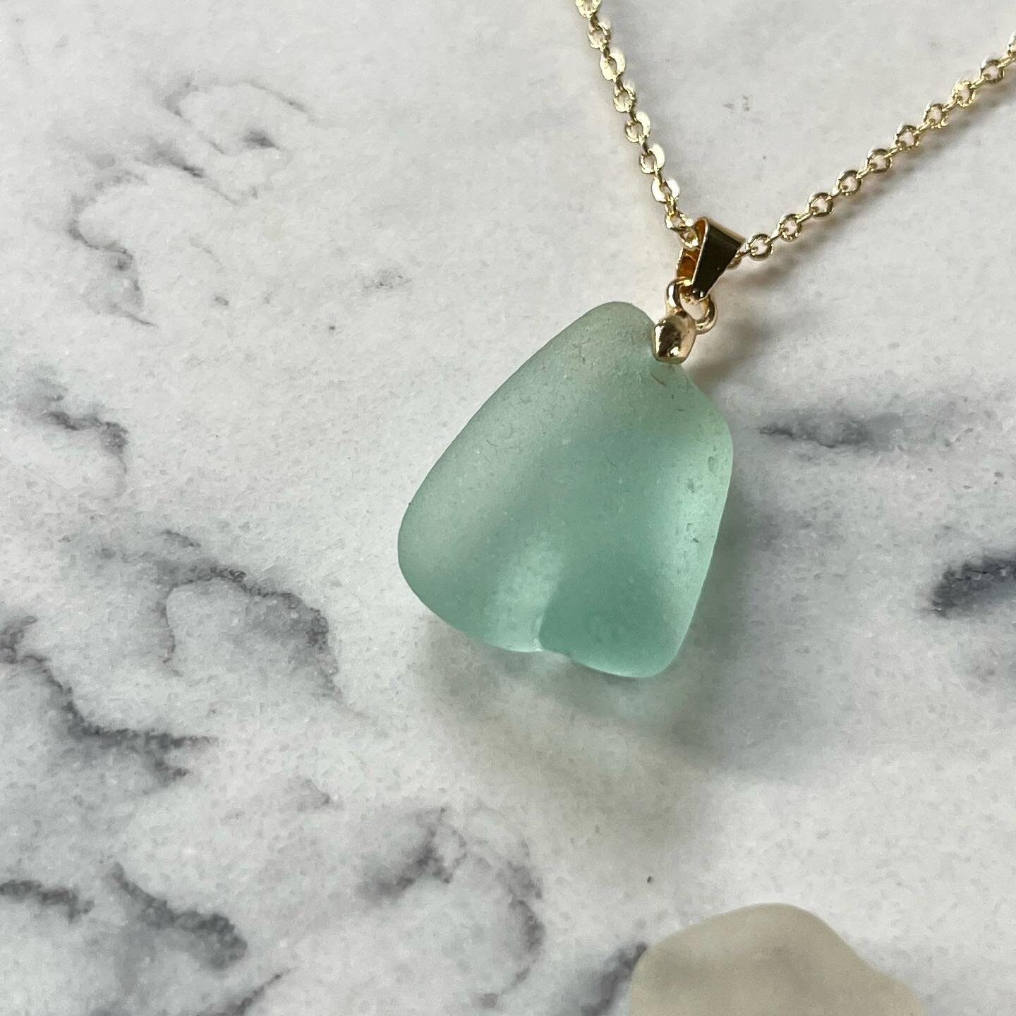 B E A C H  B U M 🍑

🩵 How cute is this aqua piece with a little chonky butt?! 

⏰ Available in the Seafoam Easter Collection drop next Wednesday evening!