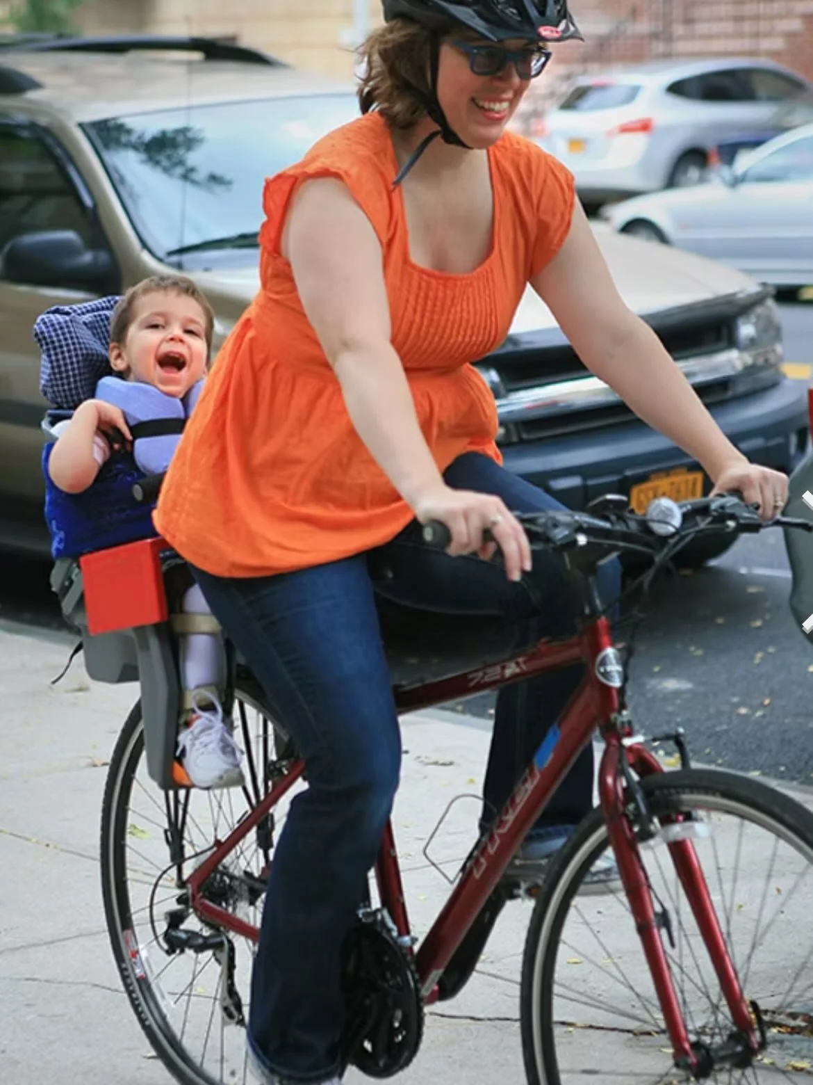 New Nonprofit Partner Alert! 👍🏻

We are so excited to welcome guests to two Laurie Berkner holiday concerts at the Tarrytown Music Hall on 12/7 in Tarrytown, NY. $1 from each ticket will support our newest partner, Adaptive Design Association.

Ada