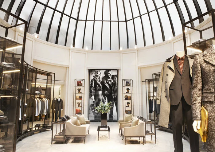 Burberry (1).jpg