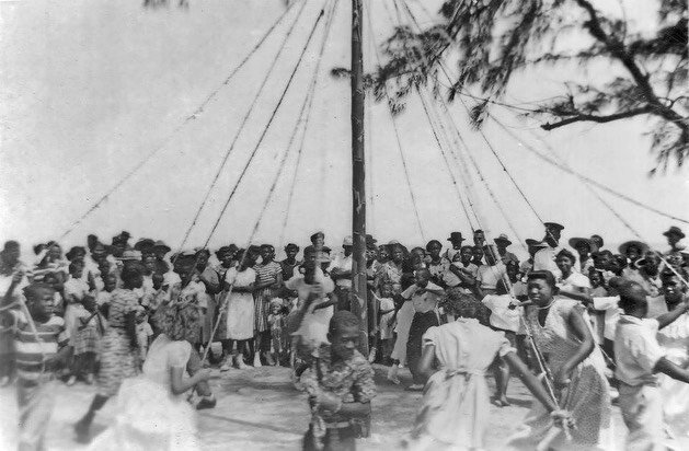 Maypole and Junkanoo celebrations in Tarpum Bay, Eleuthera.

These photos are undated and from the Tarpum Bay Historical &amp; Heritage Society.

#TarpumBay #TarpumBayEleuthera #Eleuthera #Maypole #Junkanoo #BahamasArchives #BahaArchives #BahamianHis