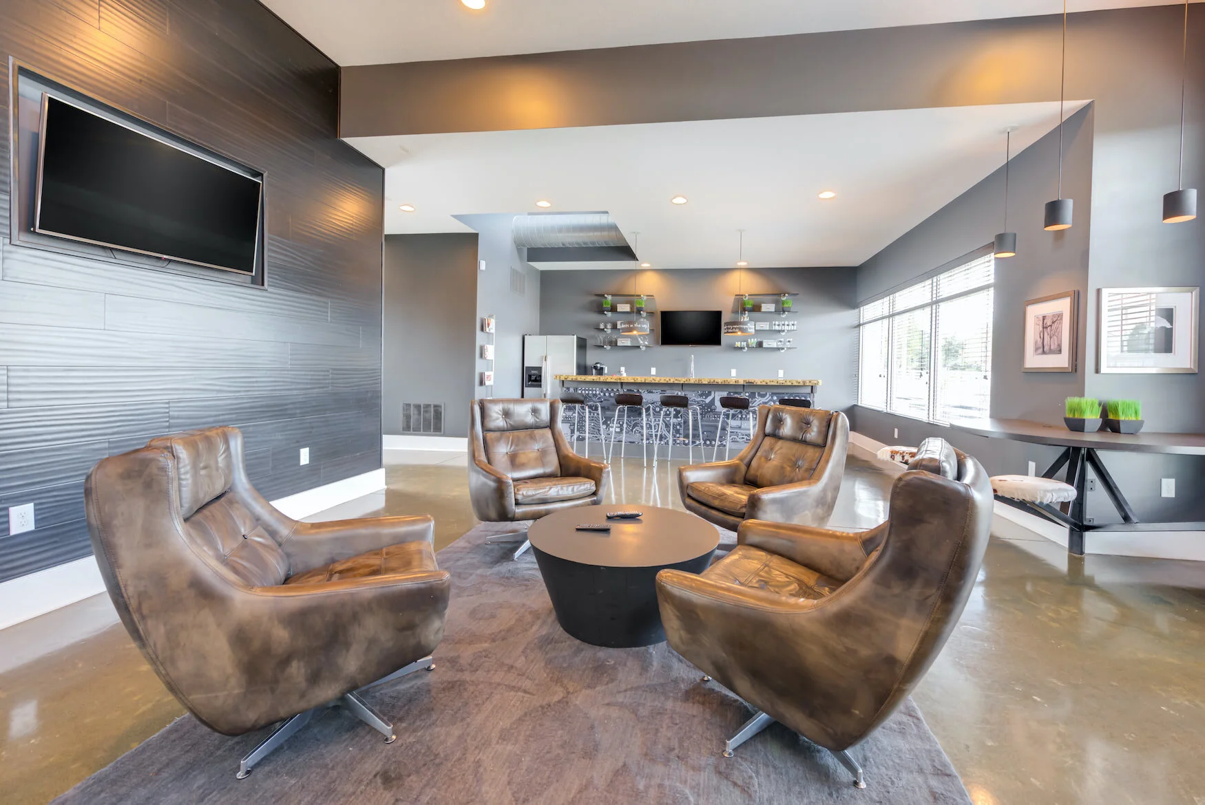 Photo Gallery New Albany Apartments — The Gramercy New Albany