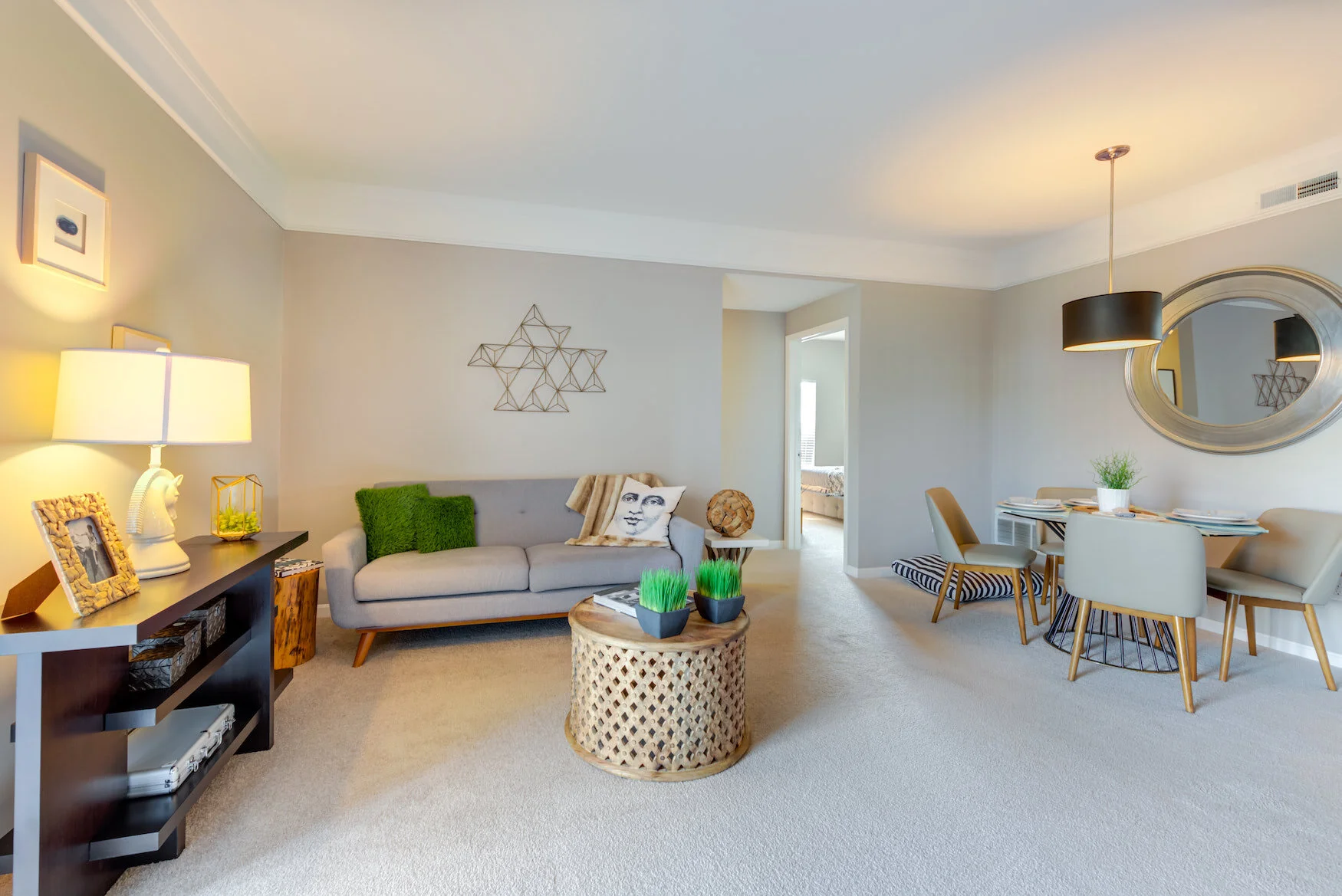 Photo Gallery New Albany Apartments — The Gramercy New Albany