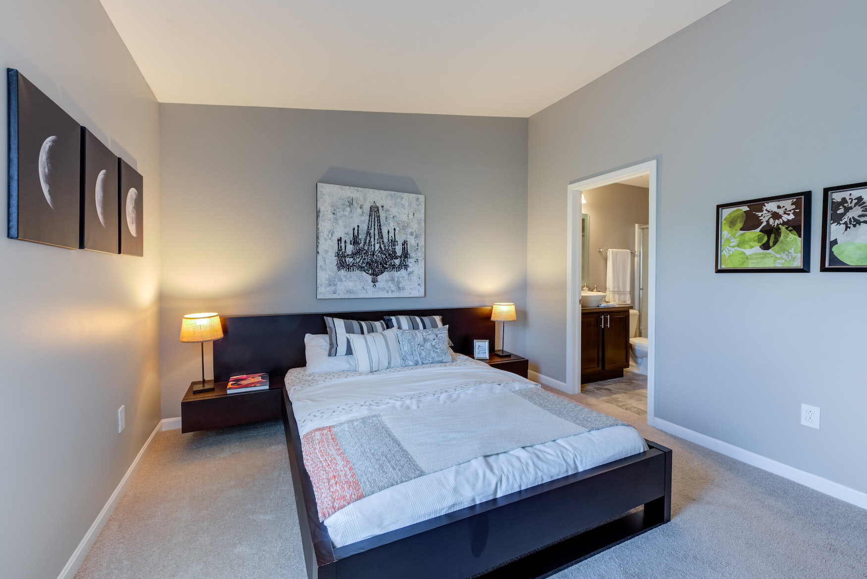 Photo Gallery New Albany Apartments — The Gramercy New Albany