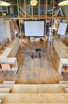 Bau auf den Wiederauf-Bau!