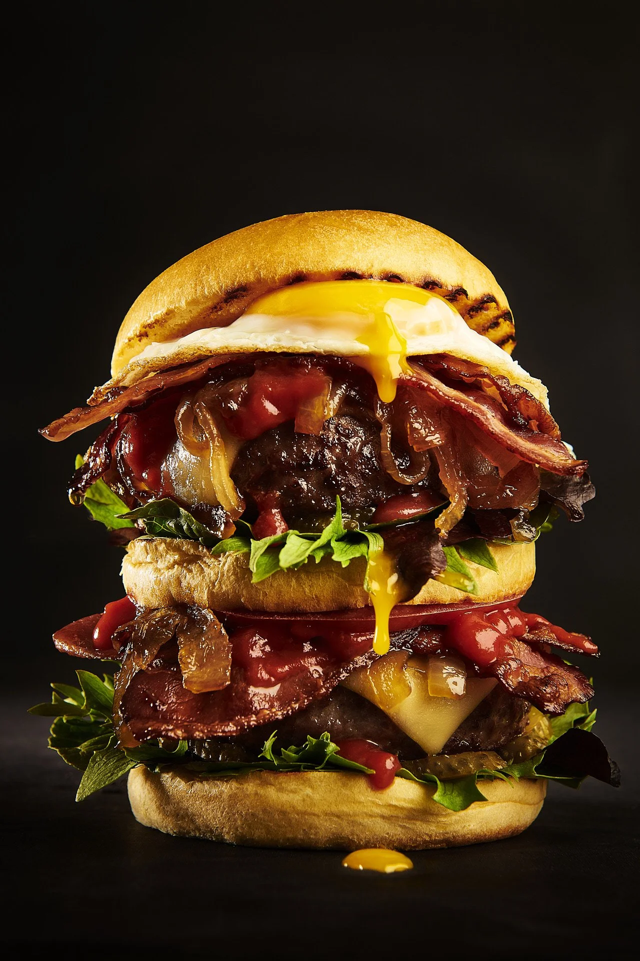 wildsmith.photography-Burger-MonsterStackEgg-01.jpg