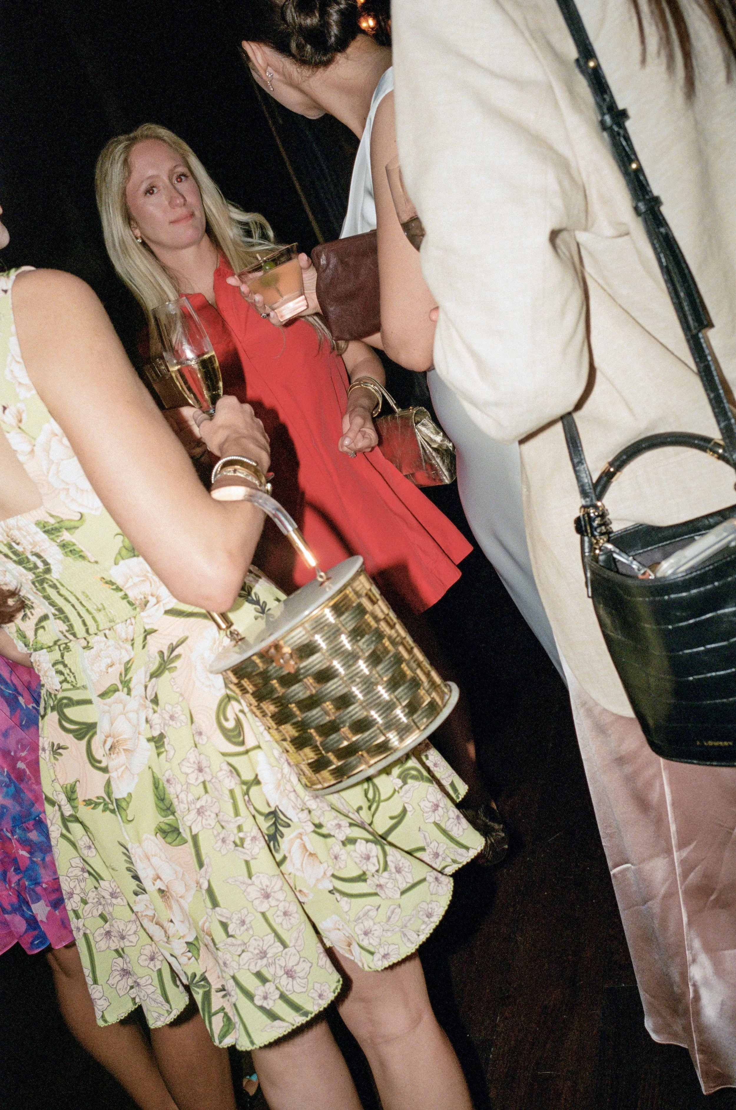 kodak_800_c_41_30393_127585_284596_000005960003-2.jpg