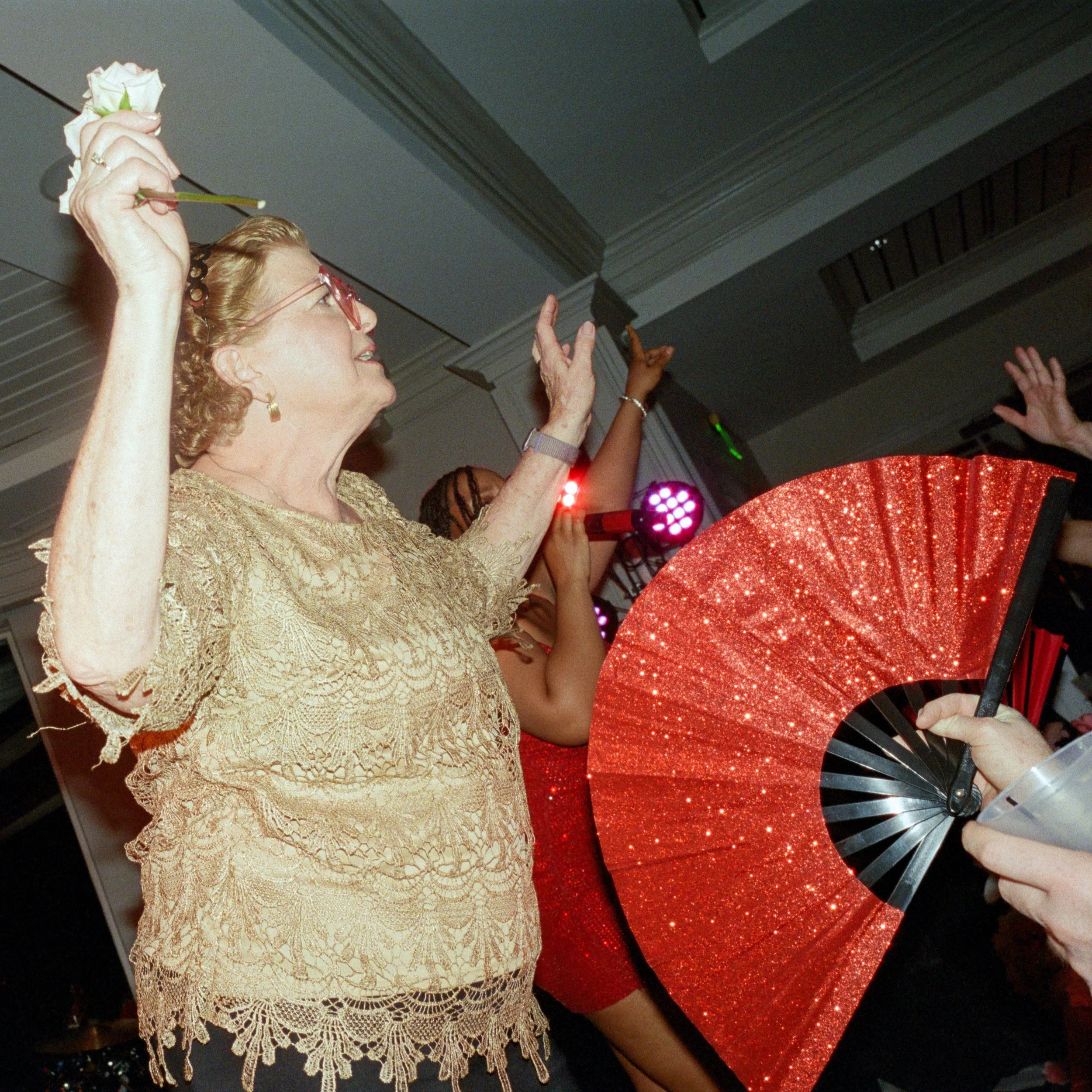 kodak_800_c_41_30393_121612_272253_000002530030.jpg