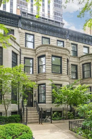 69 East Cedar Street SOLD: $1,875,000 MLS# 12499549
