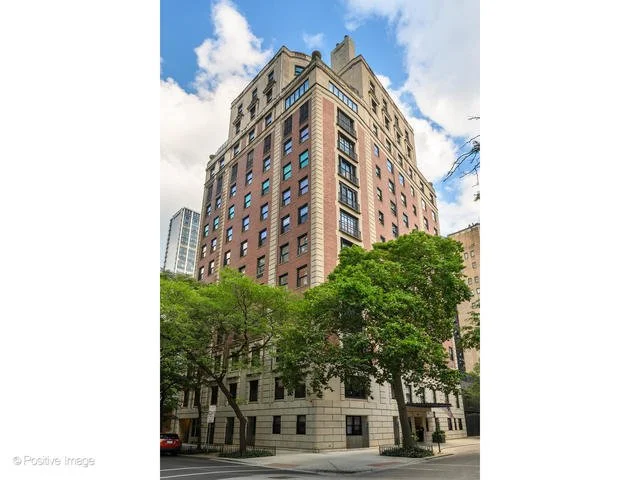 1325 North Astor Street Unit 5 SOLD: $1,900,000 MLS#12056148