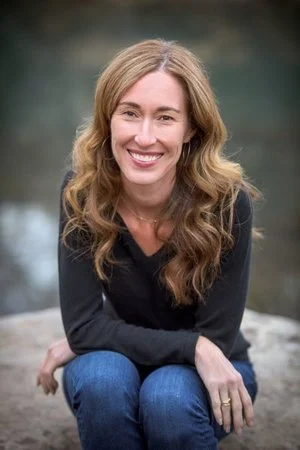 Sunday Evening Sit with Erin Treat - Online