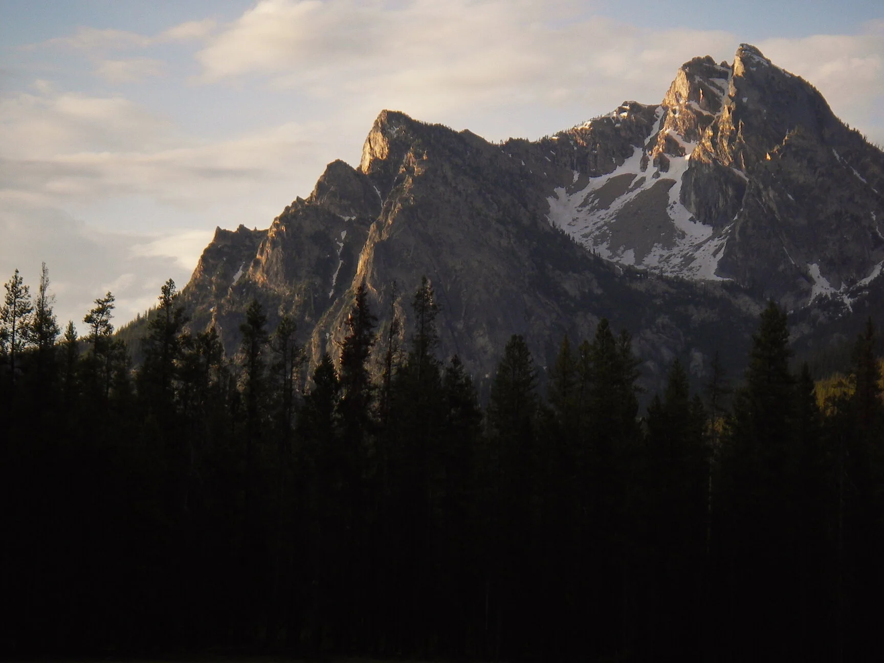 Illegal Hunt: The Frau Gets Stuffed