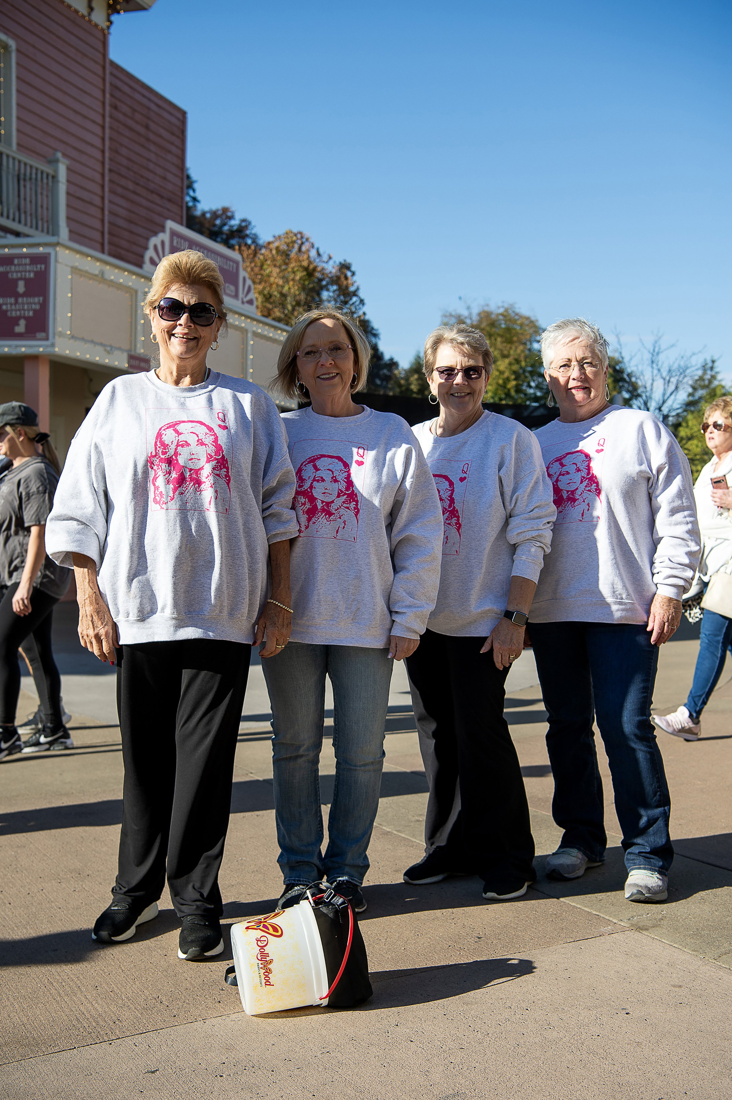 Dollywood_02.jpg