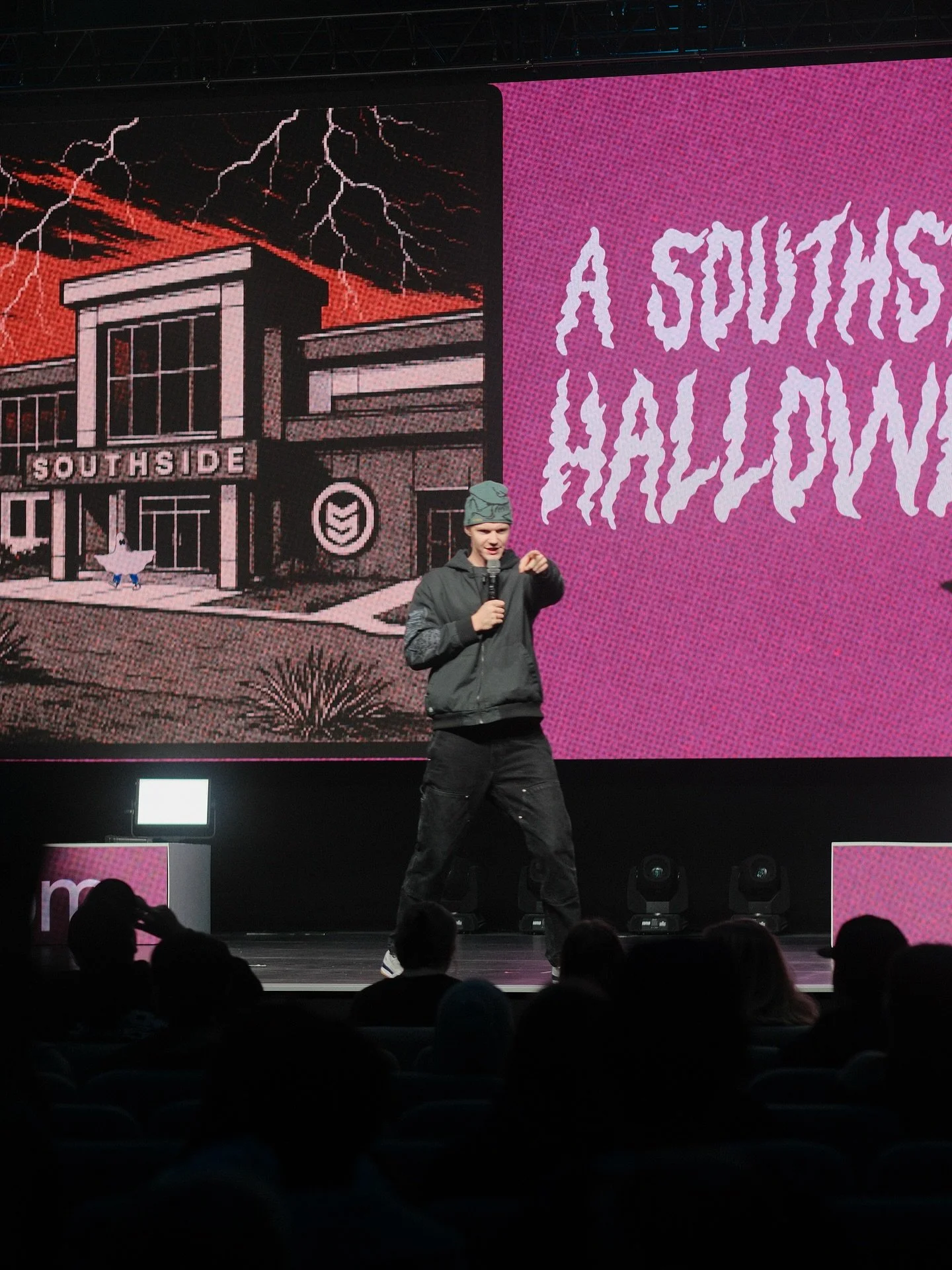 🎃 A Southside Youth Halloween! 🧡

You + all your friends are invited!!

We&rsquo;ve got the best games, tons of candy, and obviously a costume contest 👻
So grab your crew, wear your best costume, and be there!

Wednesday, October 29, 7&ndash;9PM G