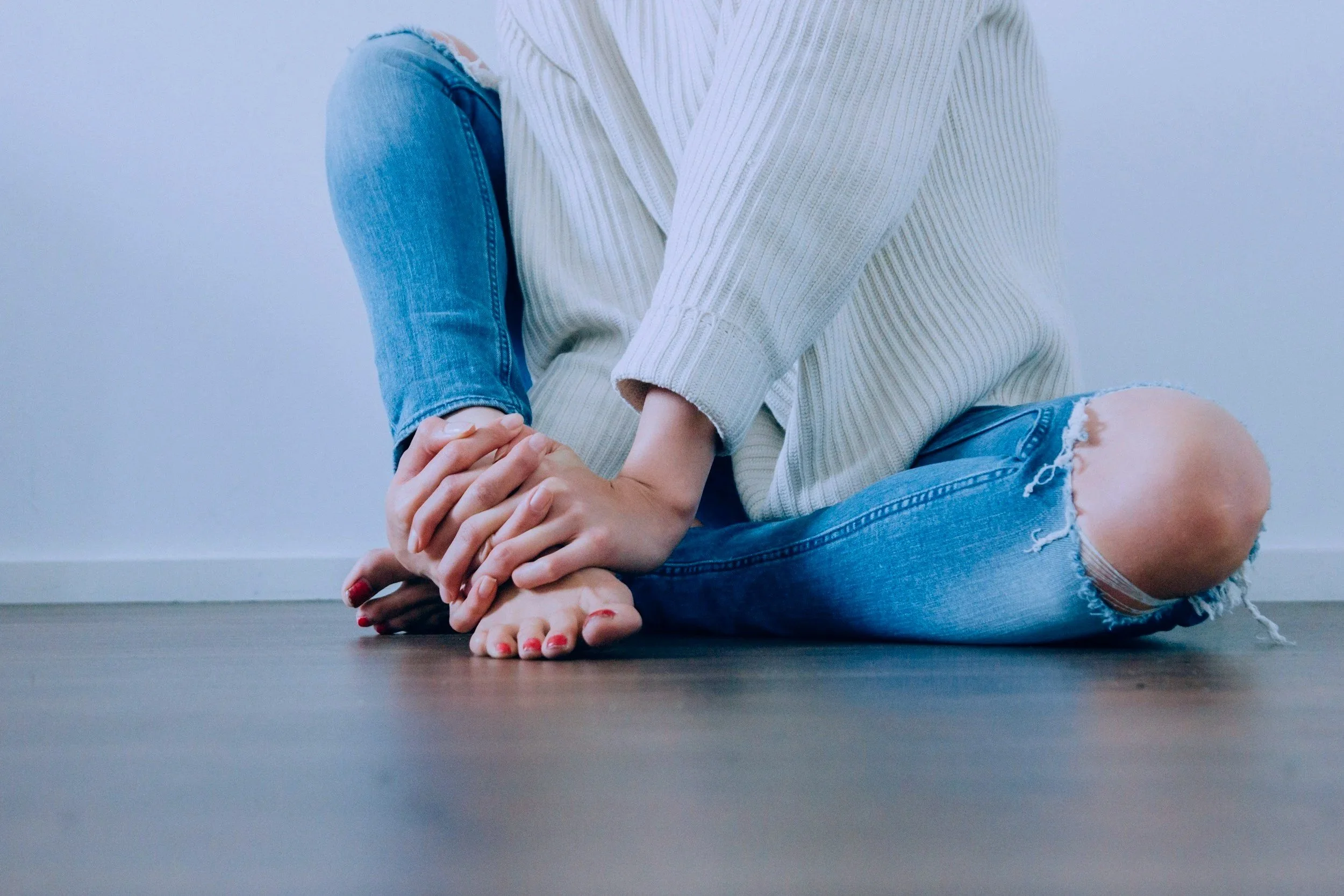 Peripheral Neuropathy: Why Your Feet Feel Numb or Unstable