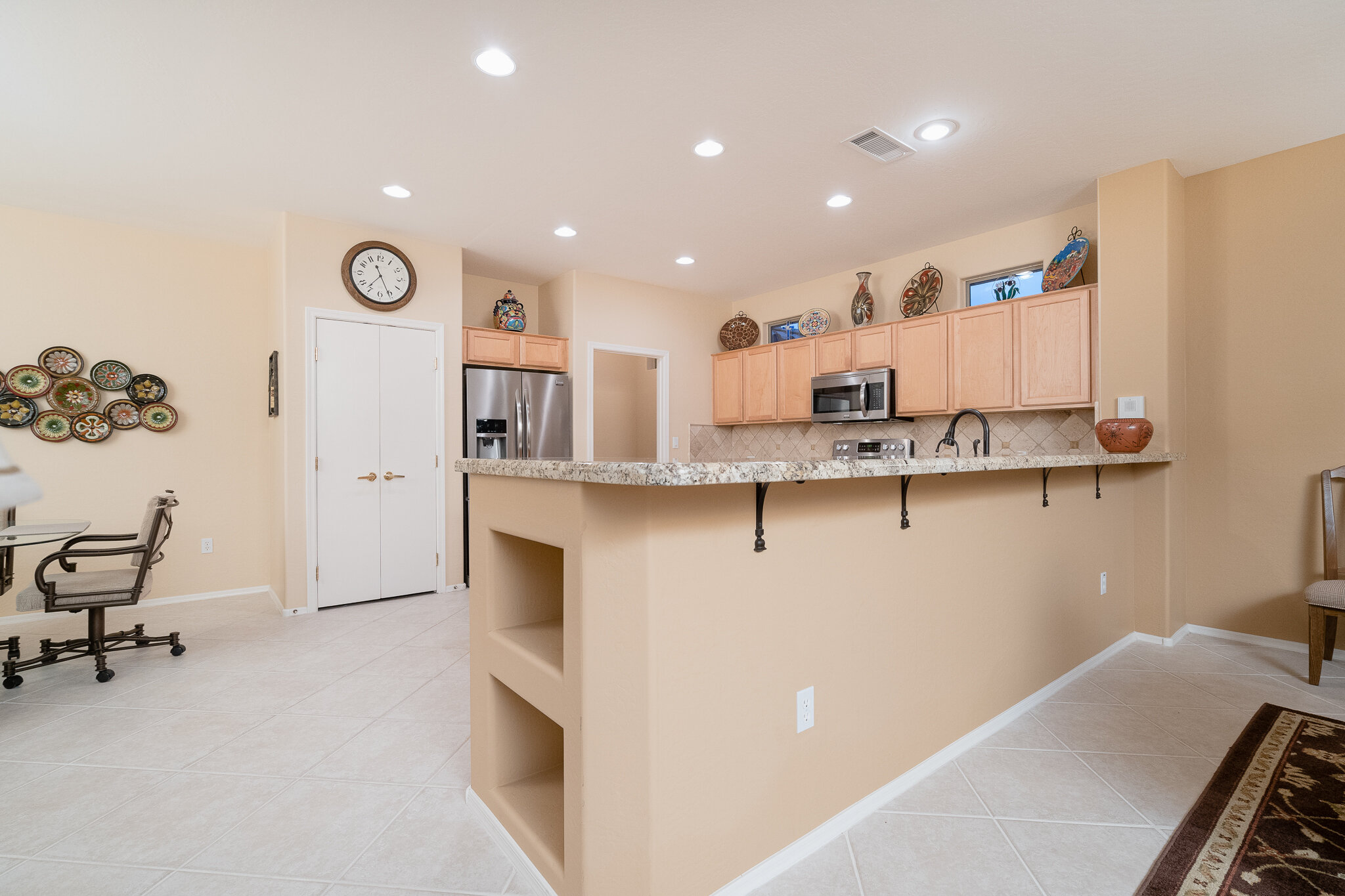 14_Kitchen_04.jpg