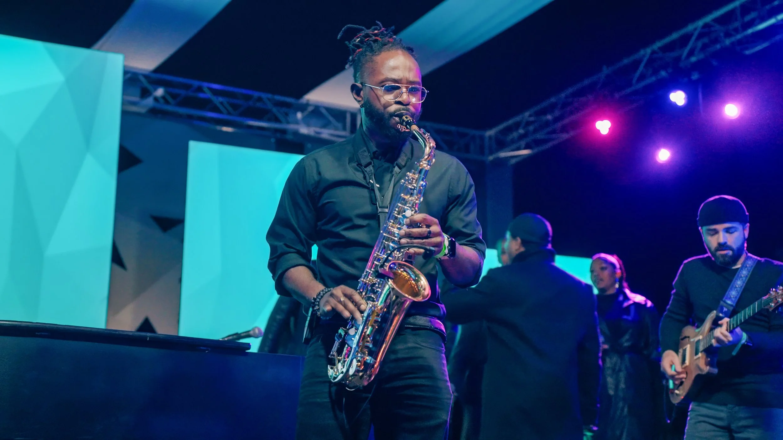 Travere B-roll Image2.jpg