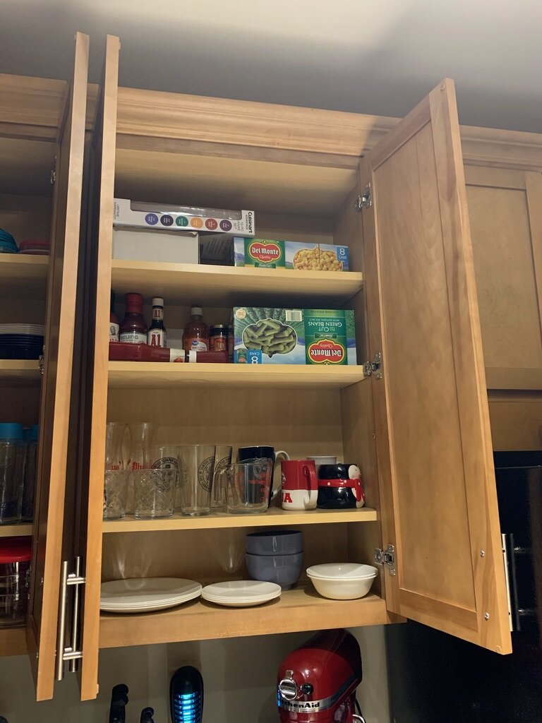 Fix Whits Move - Kitchen Cabinet Before 2.jpeg