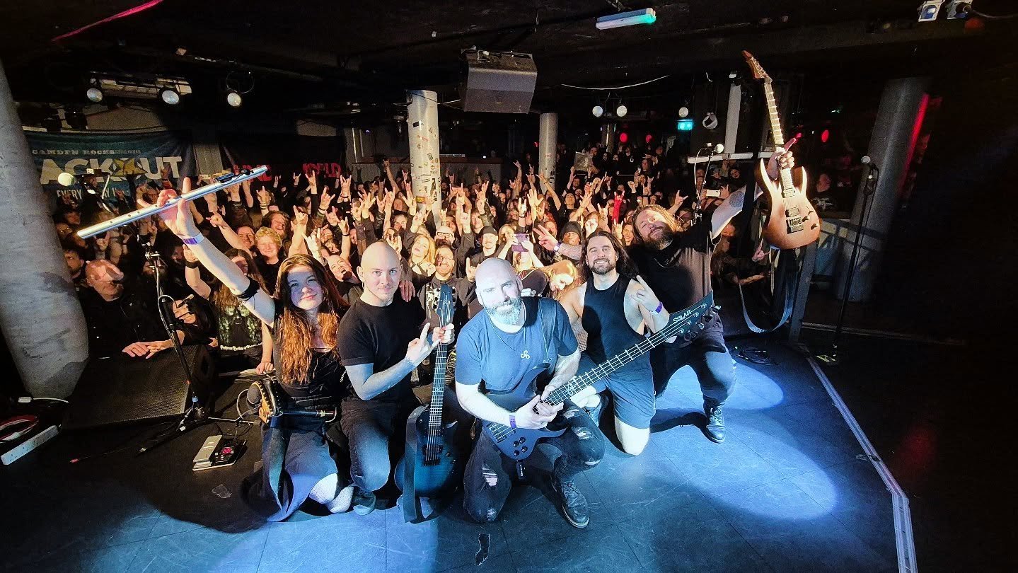 Clan! ⚔️ Thanks for the amazing turn out last night in London. Catch you tonight in Manchester! 🔥

 #saor #amidsttheruins #caledonianmetal