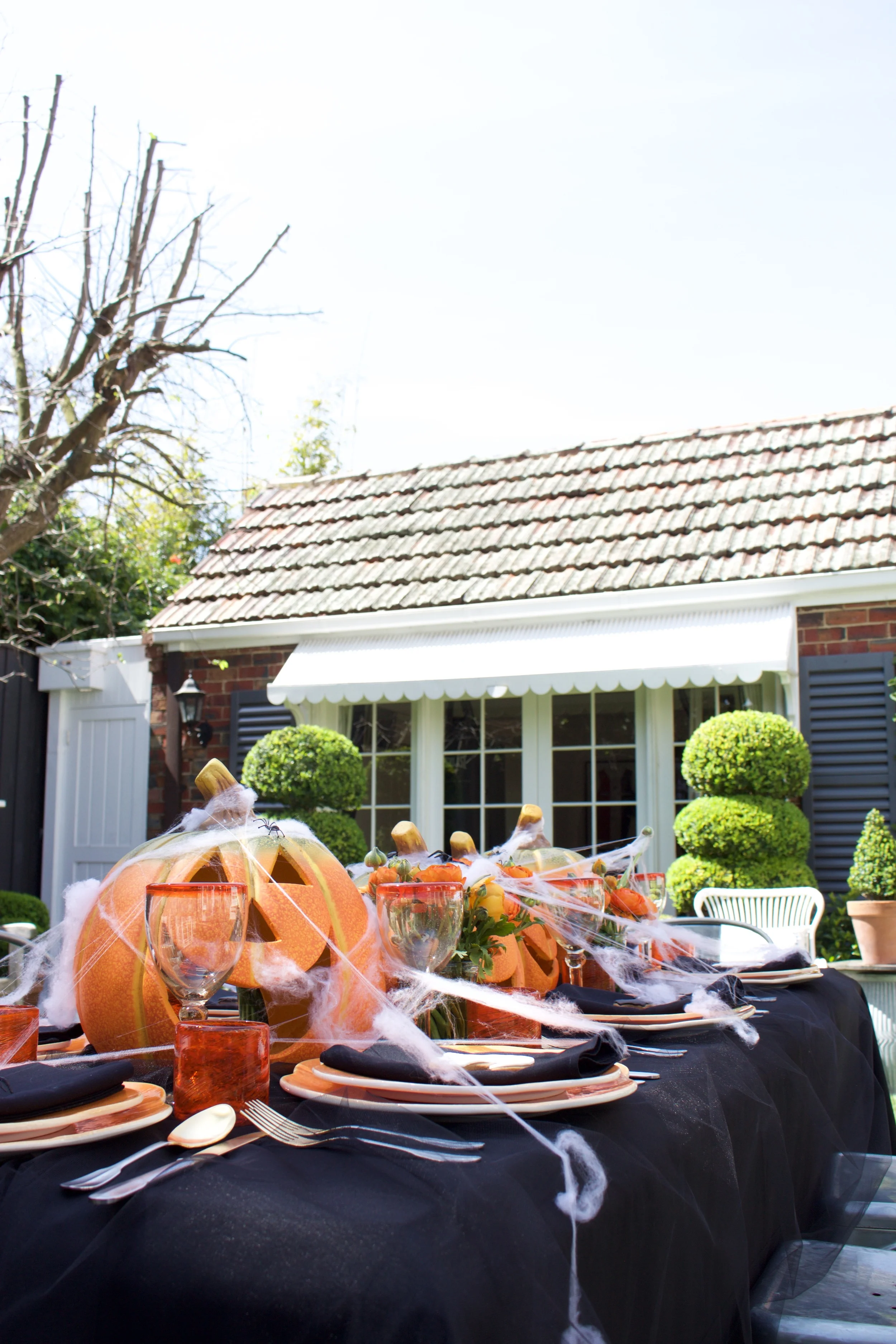 A Terrifying Good Outdoor Halloween Dinner Table