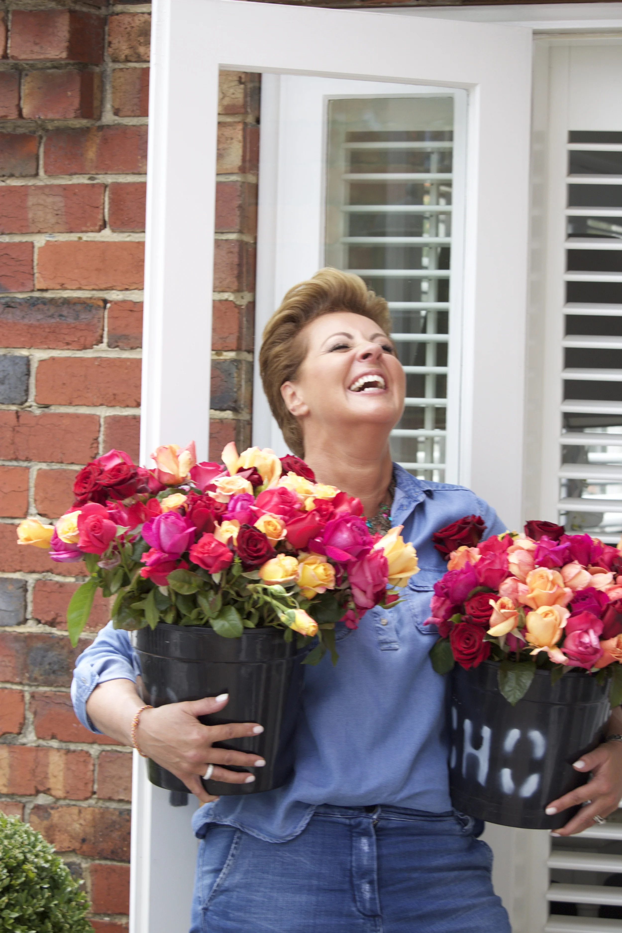 Paint Your Home With Flowers This Valentine's Day