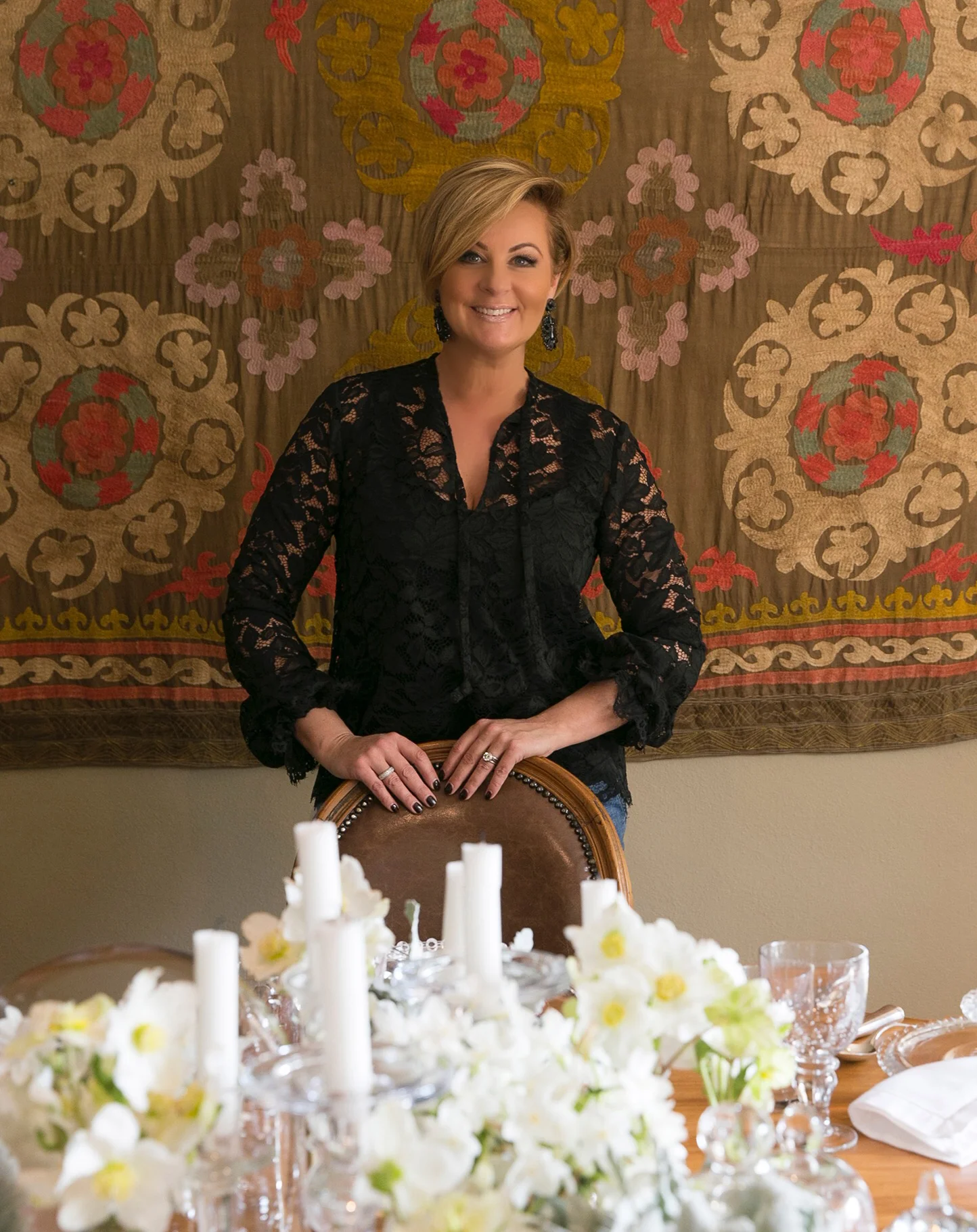 A Casually Elegant Table Setting Using Glassware