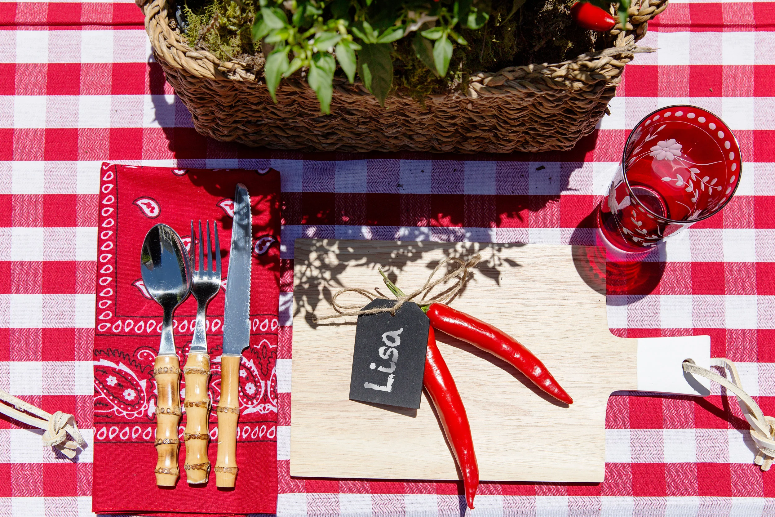 A Red Hot Chilli Table