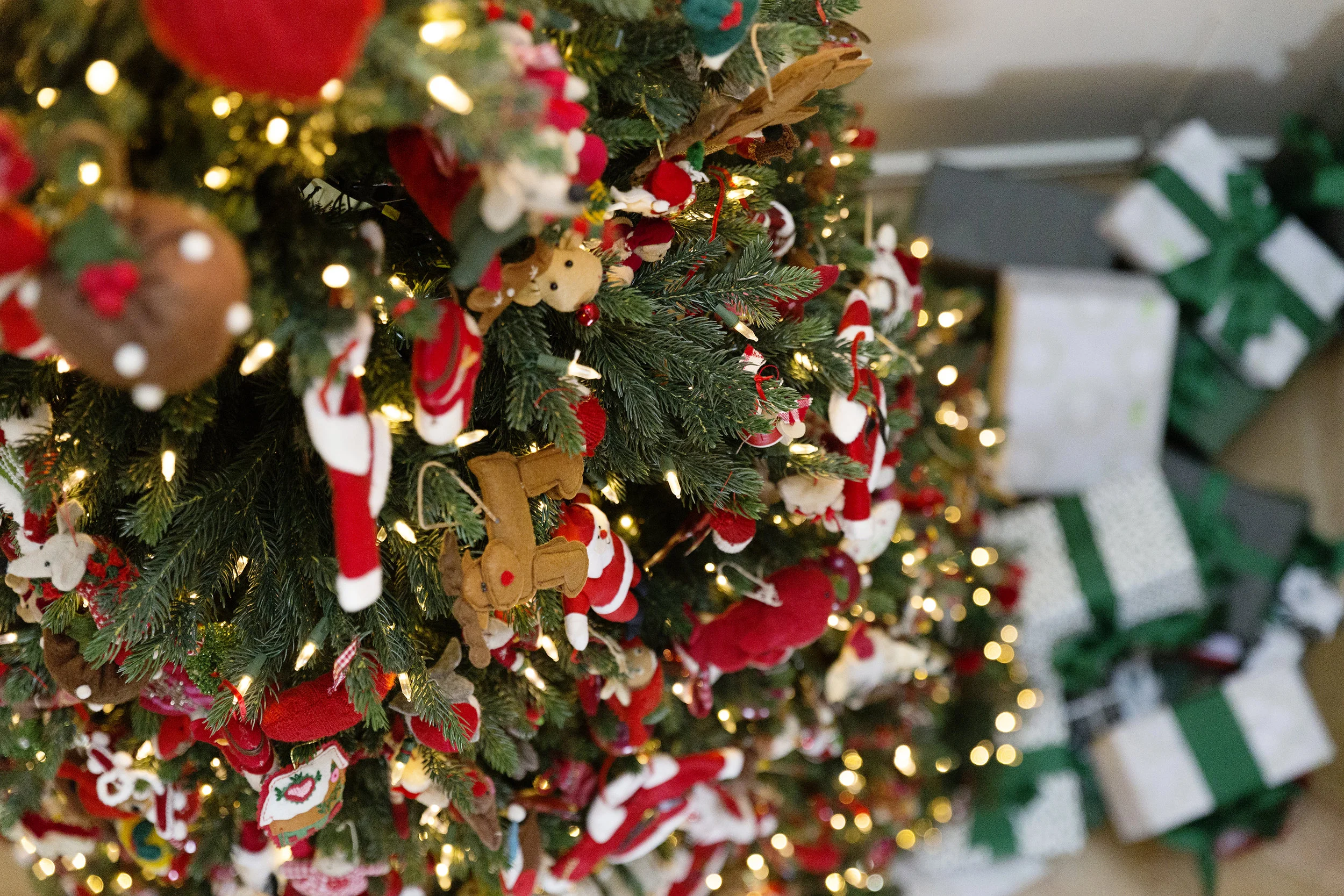 Creative Gift Wrapping For Christmas