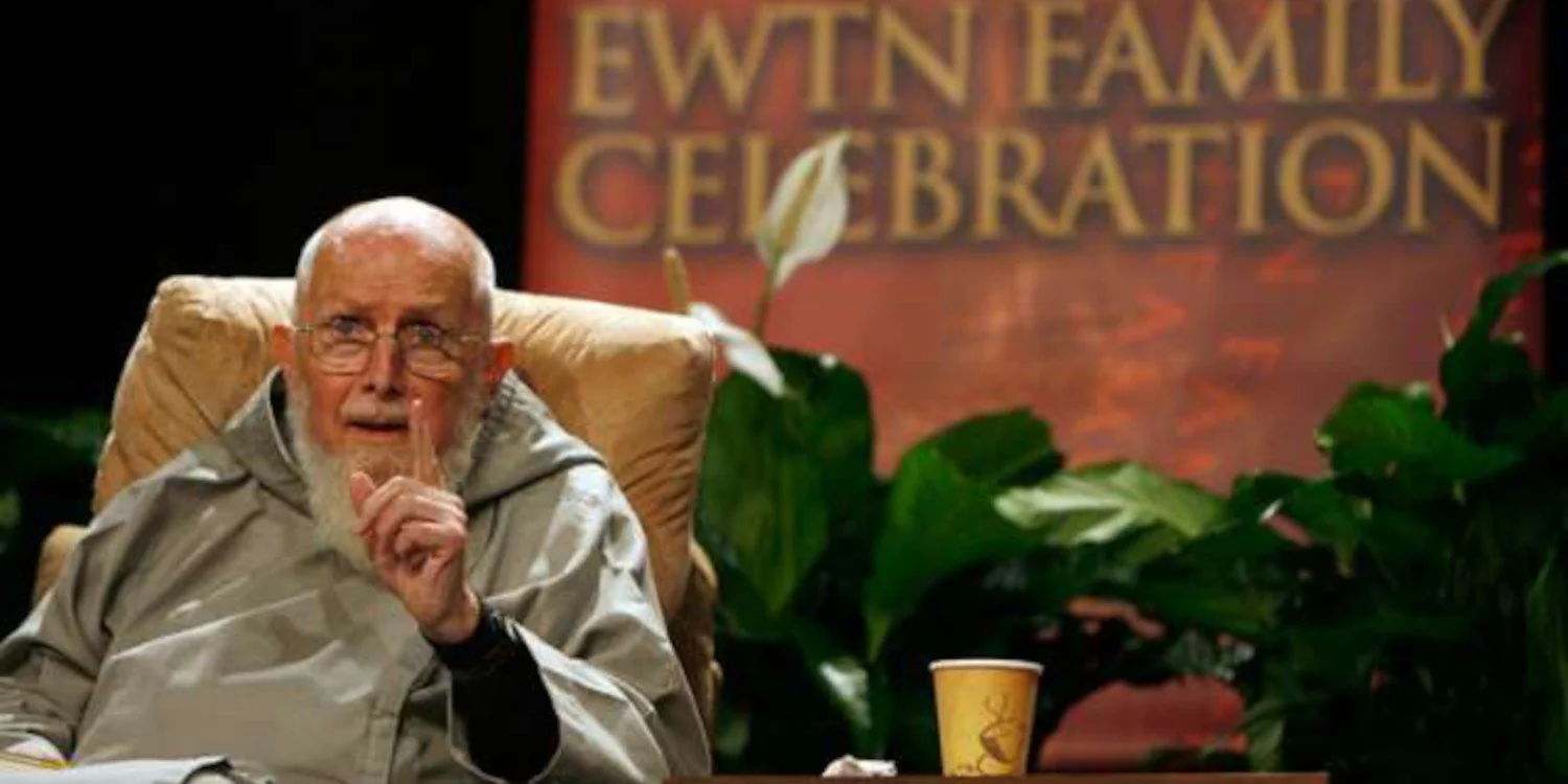 Father Benedict Groeschel talking to viewers during an EWTN Family Celebration