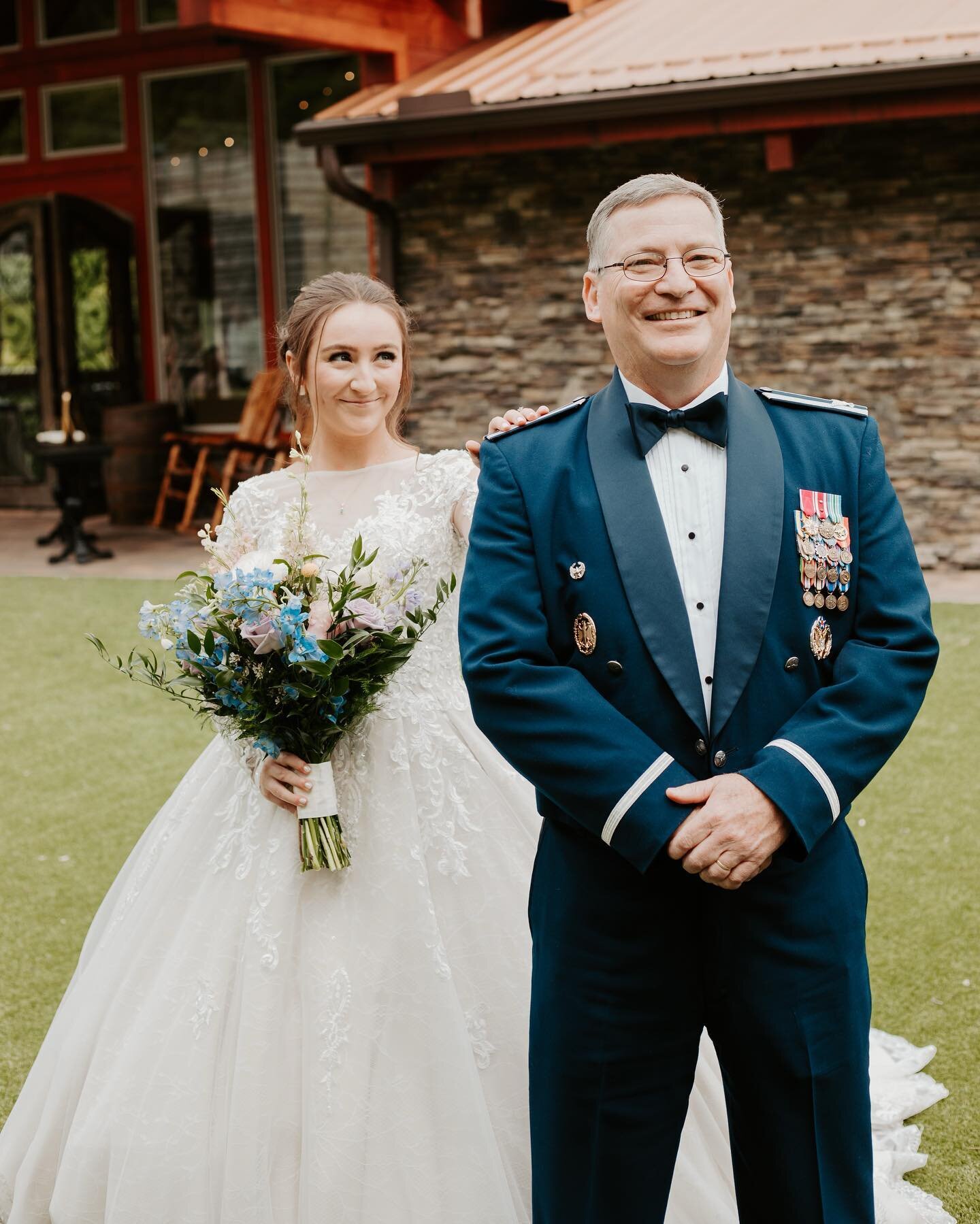 Father daughter first looks are sometimes more emotional than the bride and groom first look. Remember he loved her first. 

#tennessee #knoxville #wedding #weddingphotography #weddingphotographer #photo #photographer #photooftheday #fatherdaughter #
