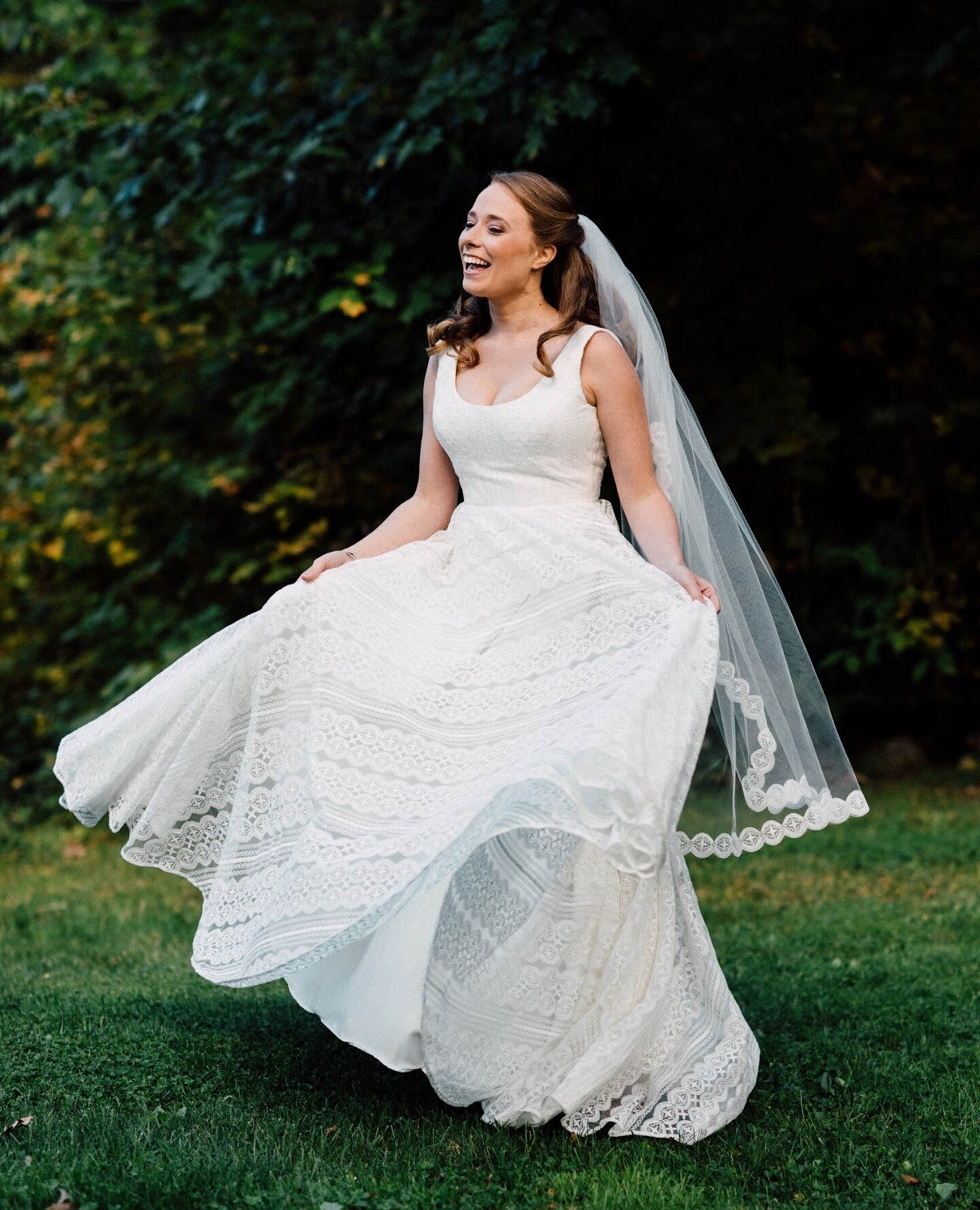AH!!!! That feeling of hope and excitement has been missing for so long!!! Happy almost weekend! Here's Missy spinning into the weekend from her wedding at Ohana Camp in Vermont!⁠
.⁠
.⁠
.⁠
.⁠
.⁠
.⁠
.⁠
#junebugweddings⁠
#Photobugcommunity⁠
#elopementc