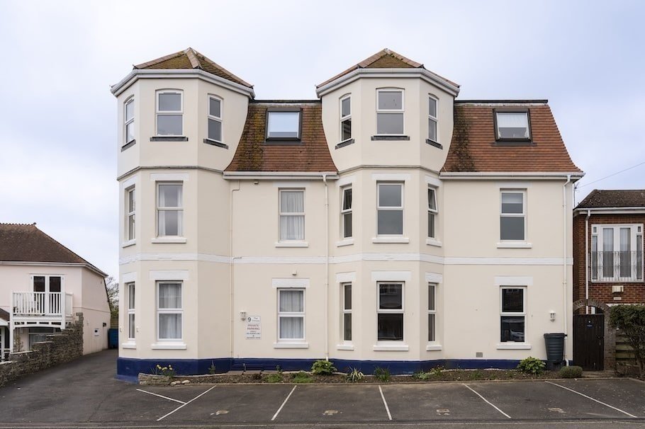 The Chines, free private parking Swanage Accomodation 2.jpg