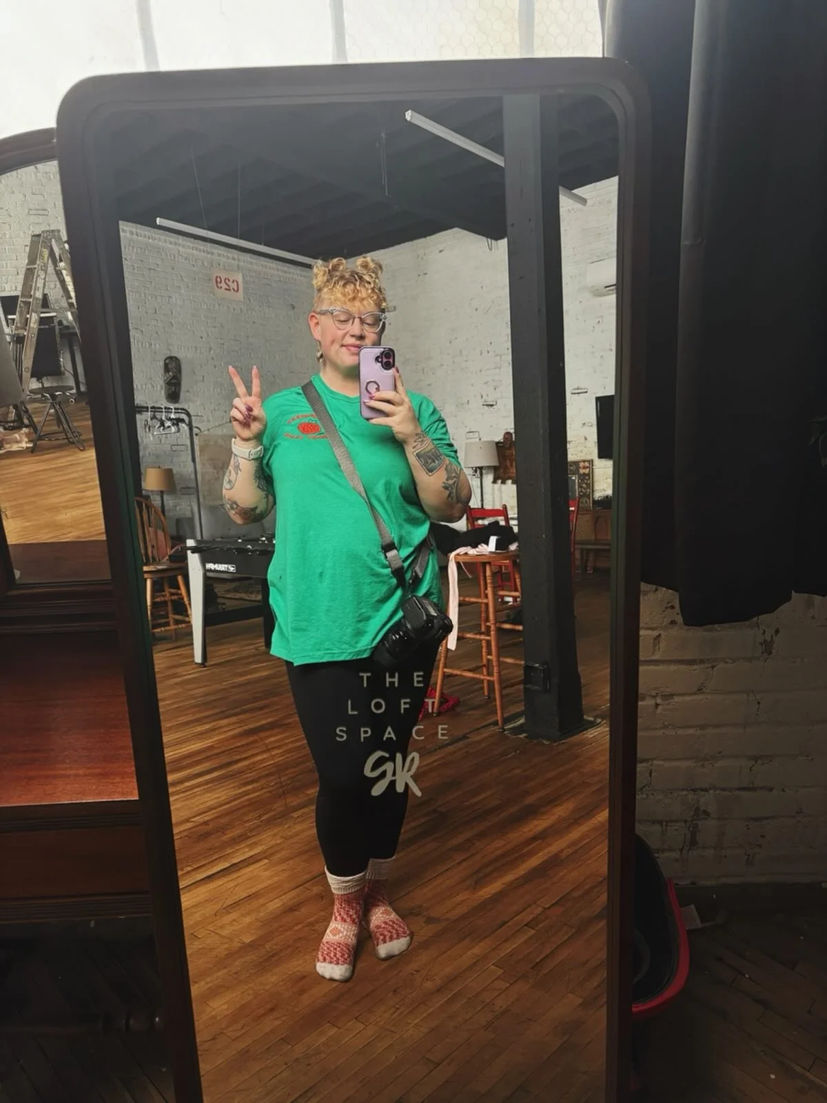 Hi from @theloftspacegr! 🤓💚

Link drops tomorrow for TWO new specialty sessions in January, before I take time off to recover from hand surgery (January 6-March~) ❤️&zwj;🩹

01/03 - Snow Angel Sessions (outdoor + snow!) ❄️
12, 12:45, 1:30 PM

01/04