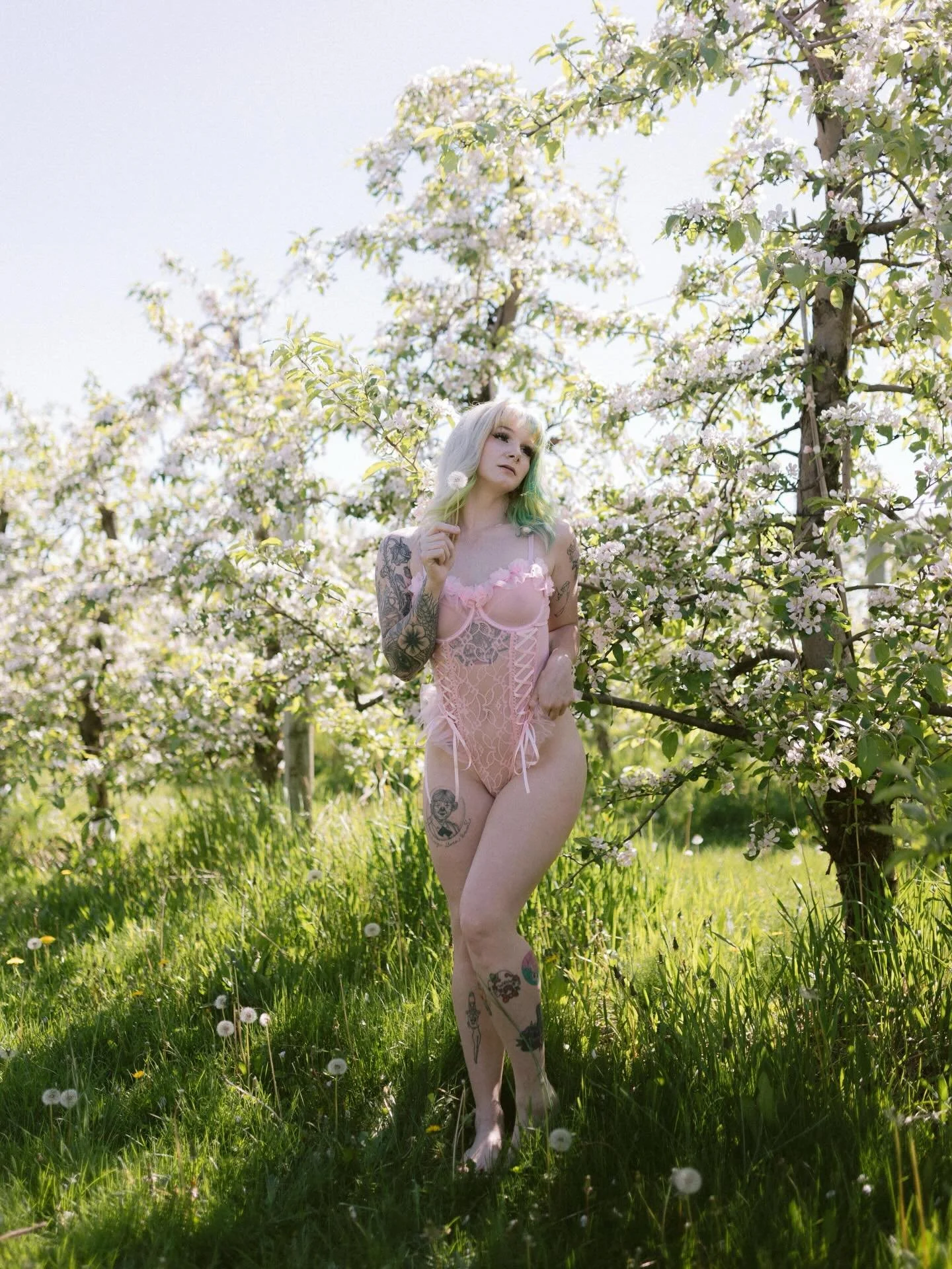 Spring is in the air&hellip; 😍🌸

Something special coming Wednesday! It&rsquo;s part of my annual birthday sale, though this year is a little different. Watch for the post or join my private Facebook group to stay more connected! 

www.boudoirbypai