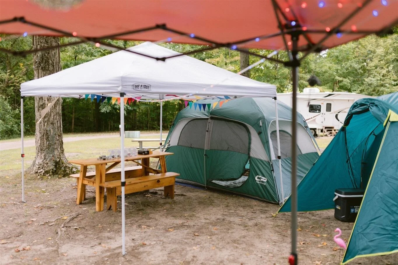 What&rsquo;s the vibe of camp? 💭

Camp is all about getting away, unplugging, and fully enjoying the experience! With an intentionally small group (just 10 people when sold out), there&rsquo;s plenty of space to connect with others, spend time with 