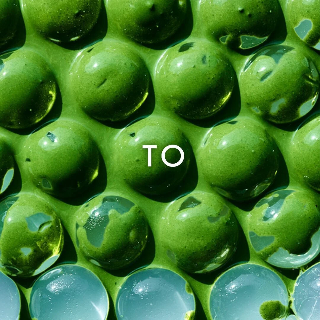 抹茶の再発見　エピソード１終了！

ALL FOR ONE プロジェクト第一弾、マクアケでの究極の抹茶スイーツと抹茶のコラボ企画が、１月３０日で無事応援購入期間を終えました！ワクワクしてくださった方、応援購入をしていただいた方、皆様ありがとうございました！

■リターンの配送について
３月から順次皆様に発送を開始し、３月中にすべてお届けを終える予定です。究極の抹茶はこれから挽き上げます。挽きたてを鎧塚氏、播田氏にお届けしスイーツに。飲んでいただく用の抹茶は、挽き上げ後すぐに脱酸素剤を封入した缶に