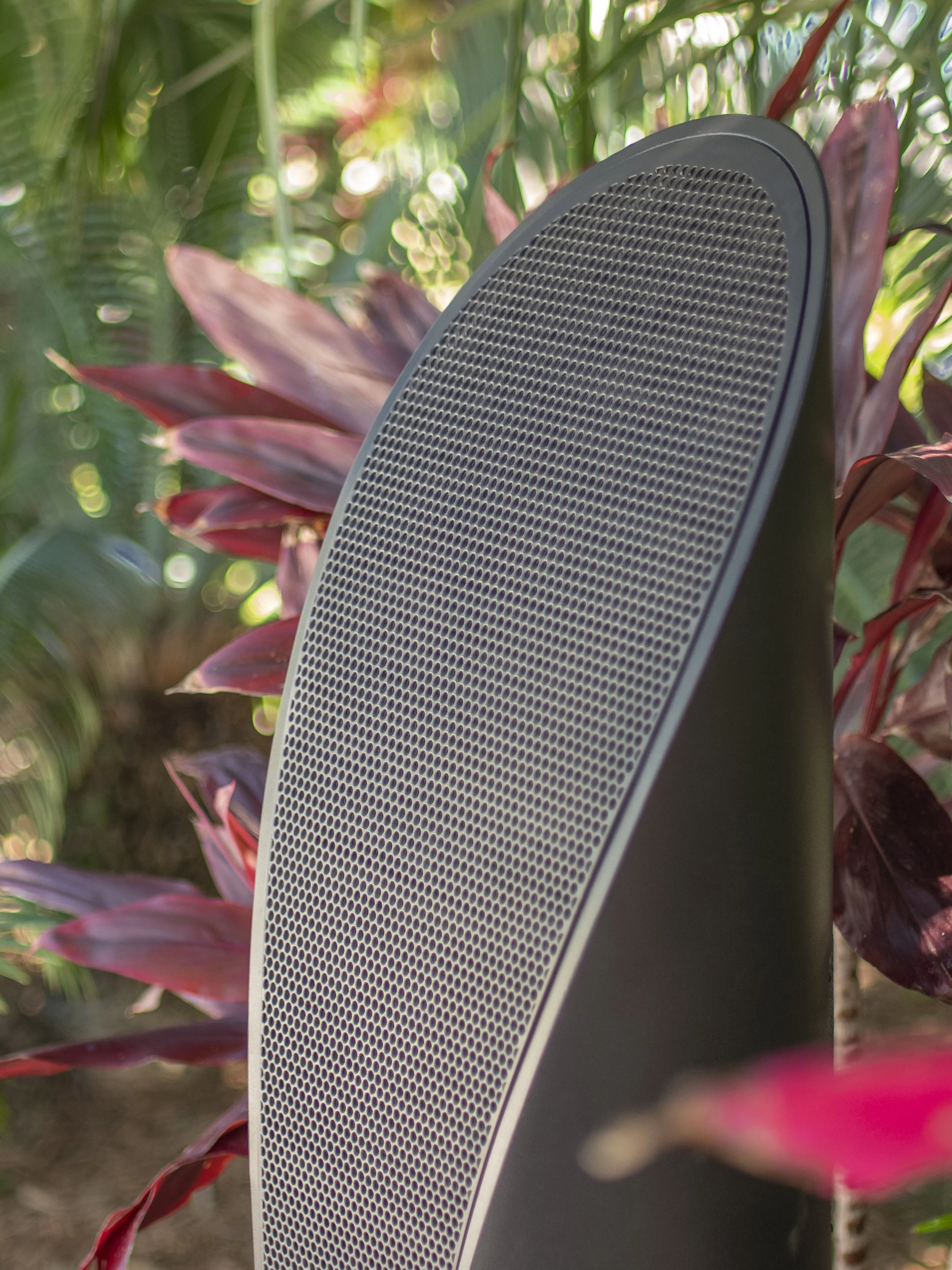 Outdoor Audio Systems for Bethesda Homes: Custom Design, Seamless Sound</span>