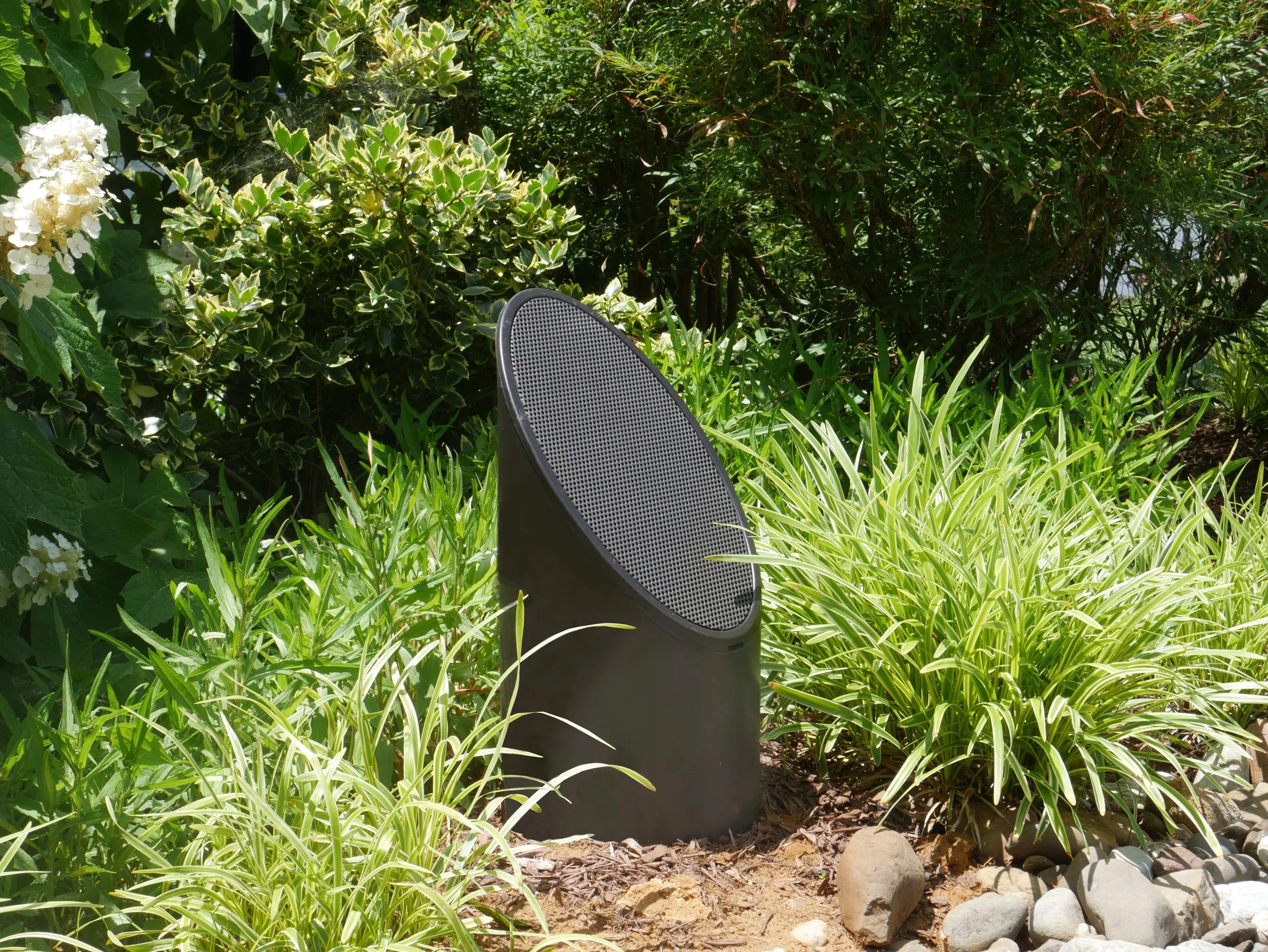Black outdoor bollard speaker