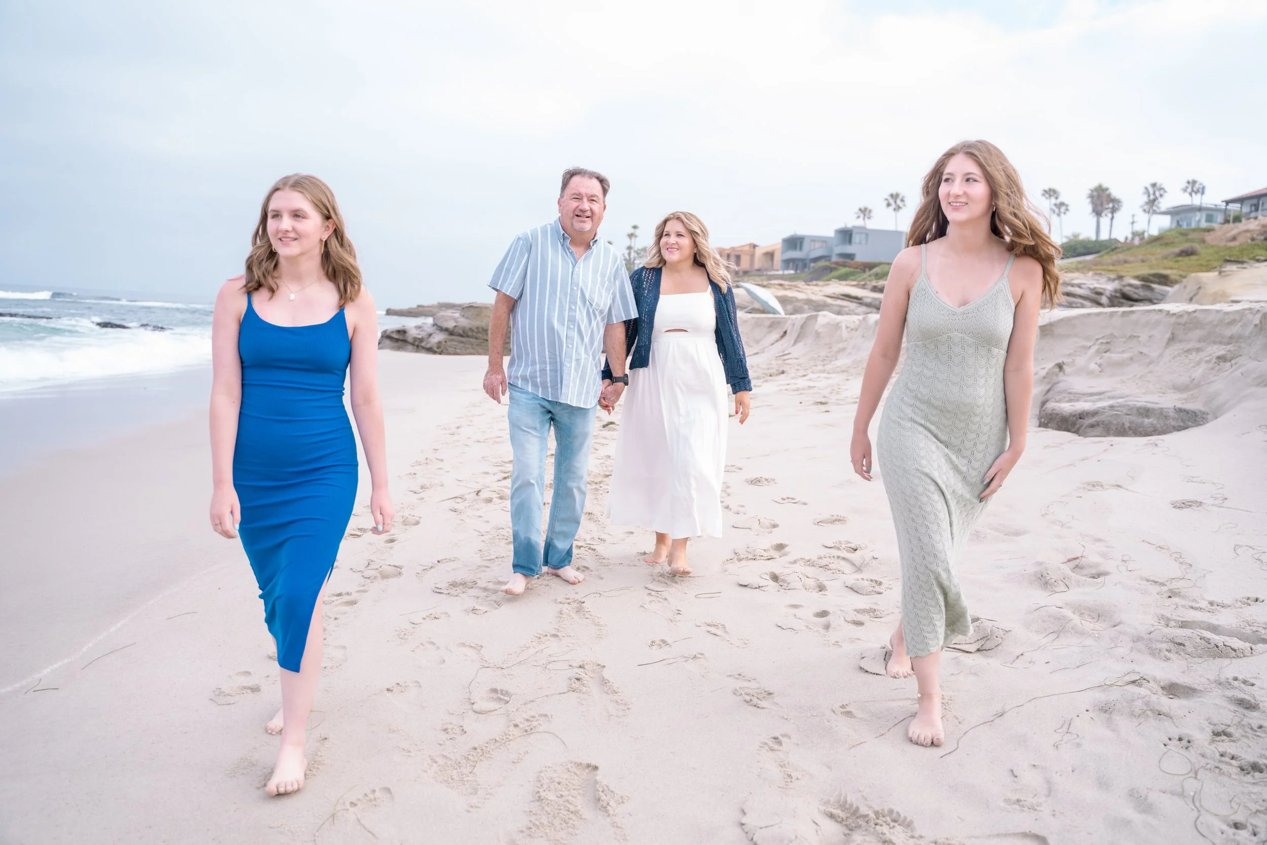La Jolla Family Portrait | Beach Photoshoot