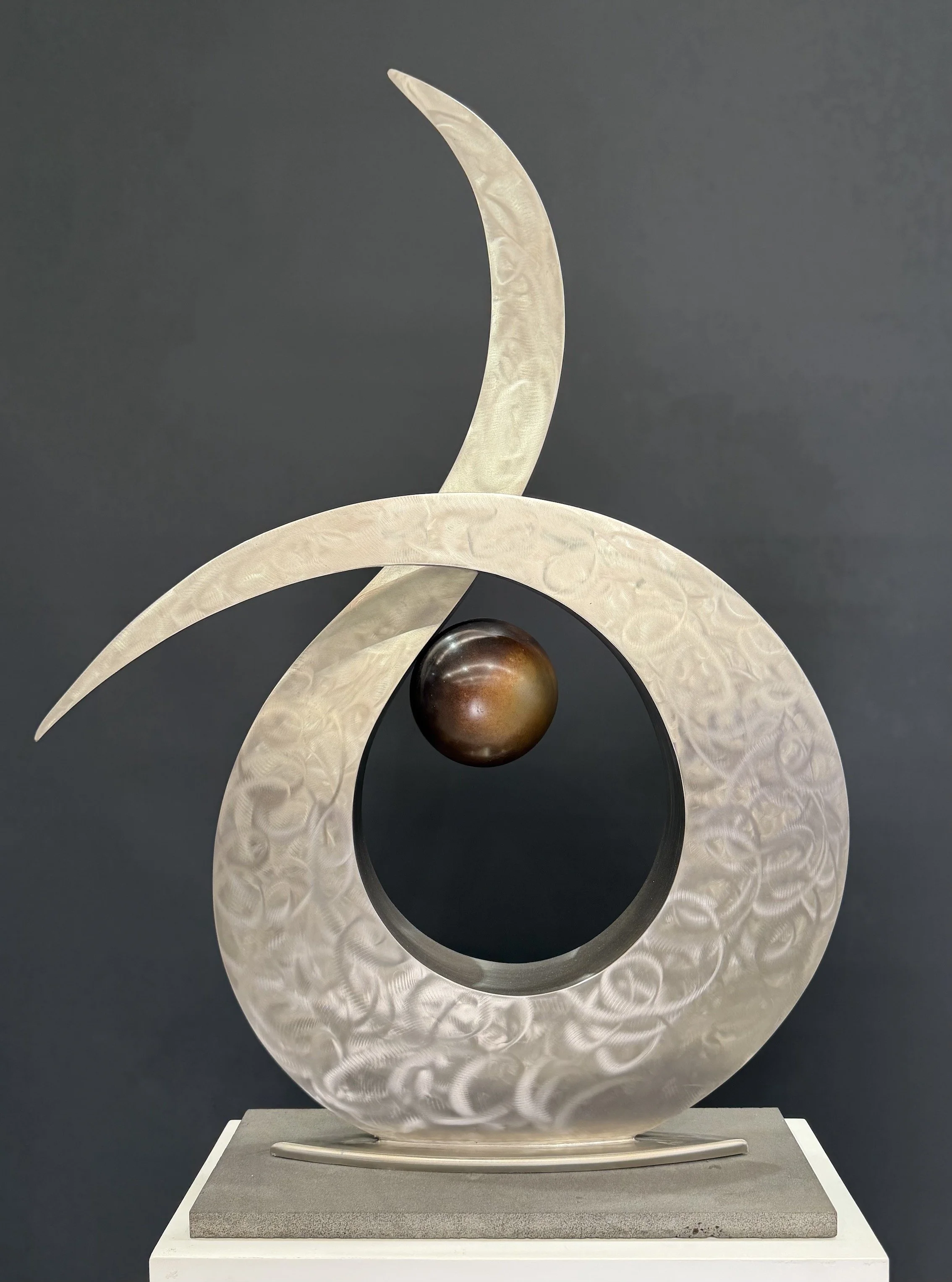 Entwined (BJF18) 2016