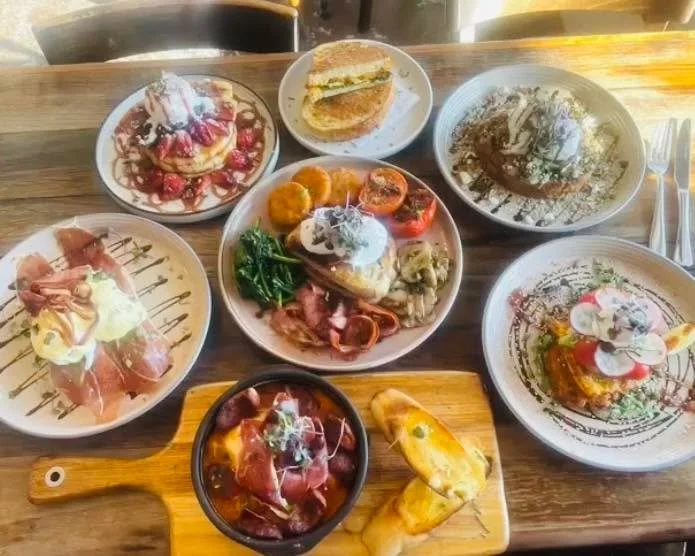 You'll find the local fav Lola Cafe right in the middle of Seddon Village, it's where you can indulge your sences with Spanish and Portuguese classic dishes along with great coffee.