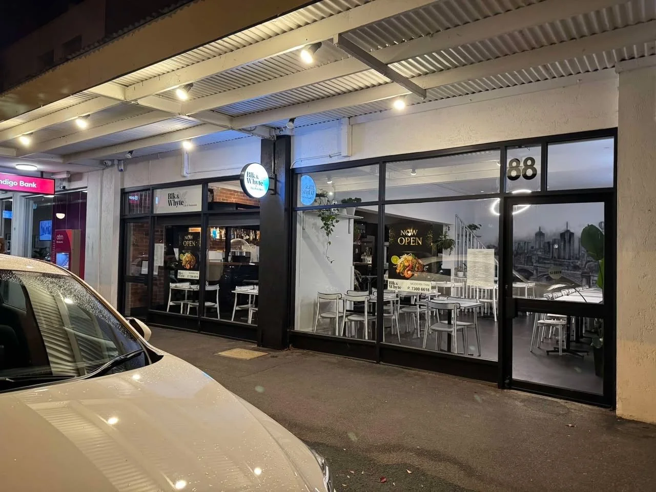 Blk and Whyte Cafe &amp; Restaurant
